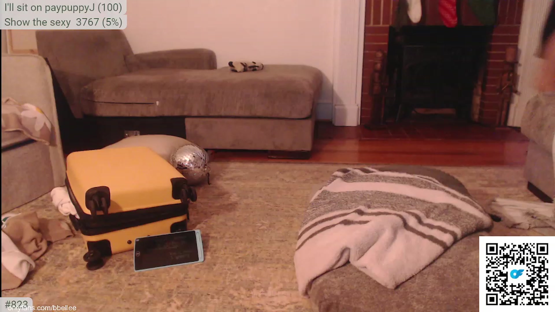 Gallery image thumbnail from KEWuwu's myfreecams stream on, 11/26/2023, 01:18 image 2 of 20