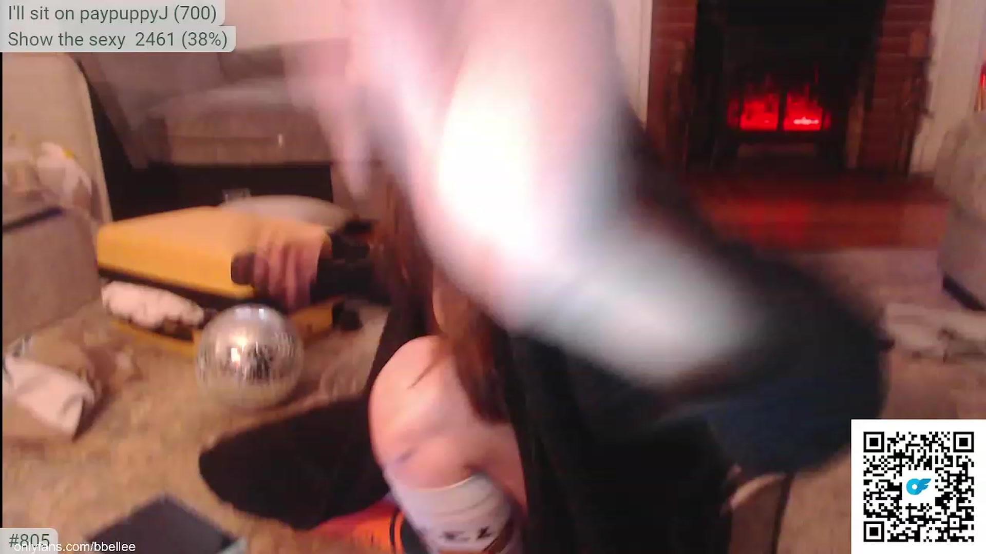 Gallery image thumbnail from KEWuwu's myfreecams stream on, 11/26/2023, 01:18 image 20 of 20