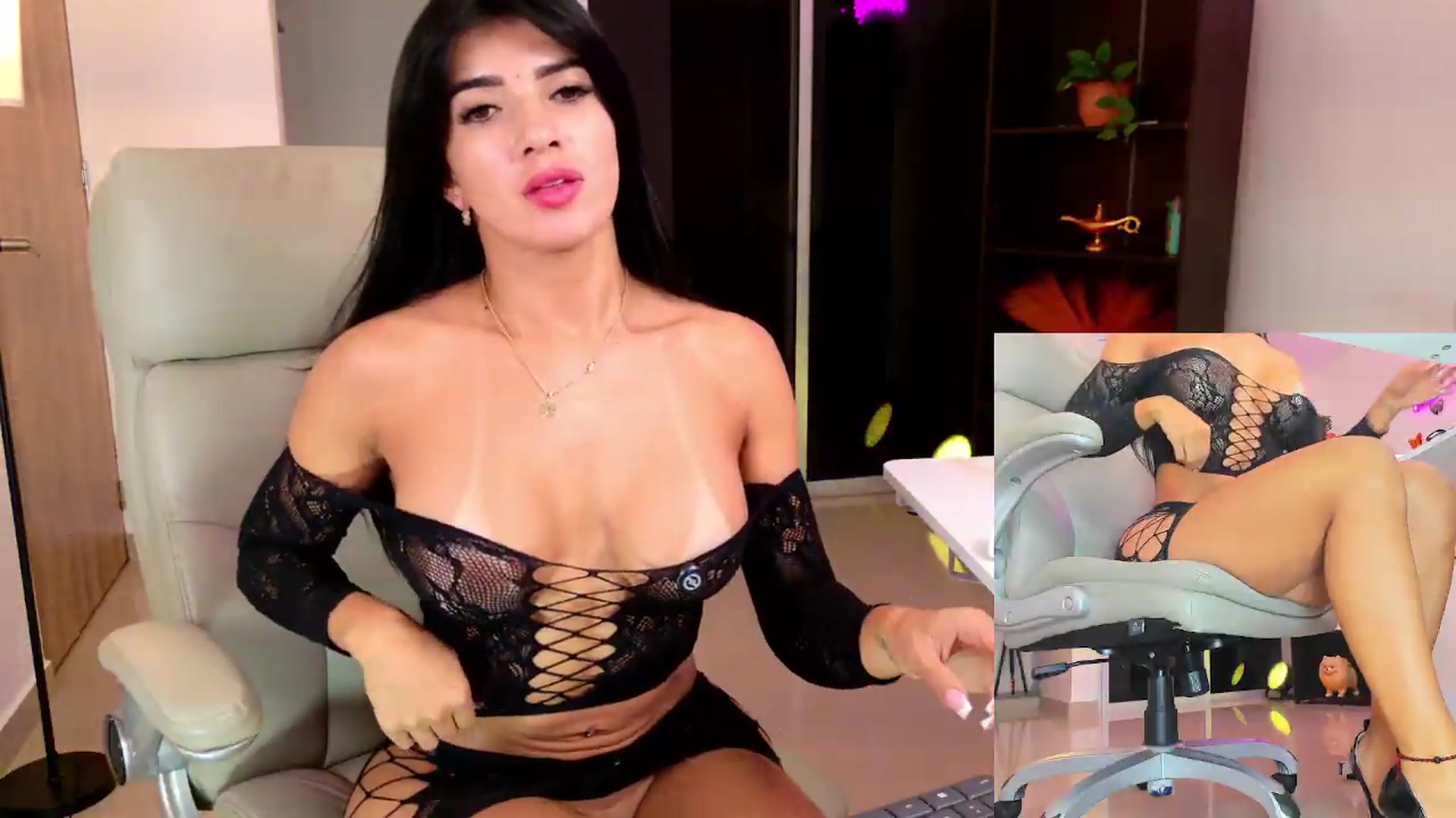 Gallery image thumbnail from KIMBERLY___'s myfreecams stream on, 05/21/2026, 23:26 image 20 of 20