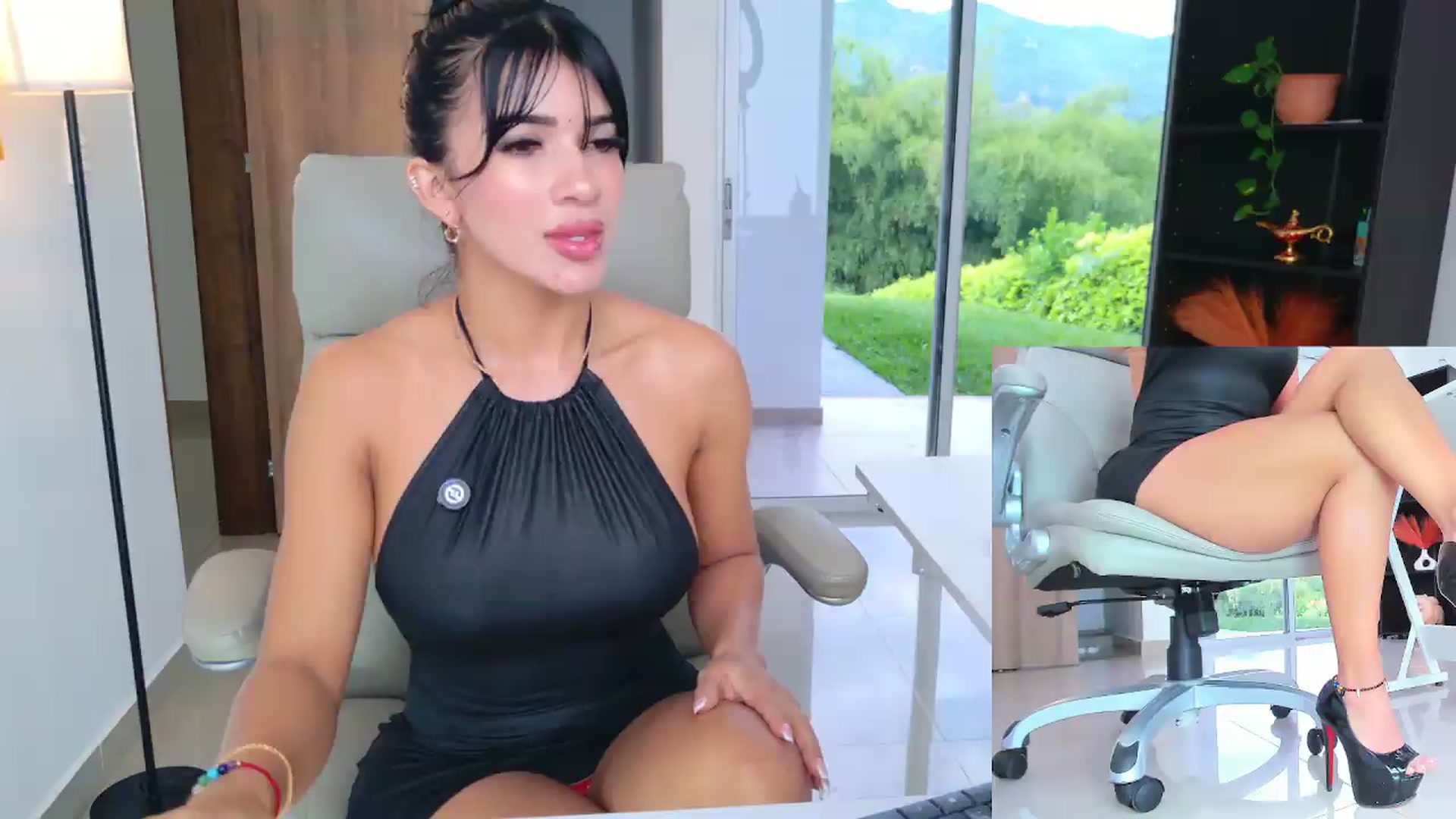Gallery image thumbnail from KIMBERLY___'s myfreecams stream on, 06/04/2026, 21:36 image 7 of 20