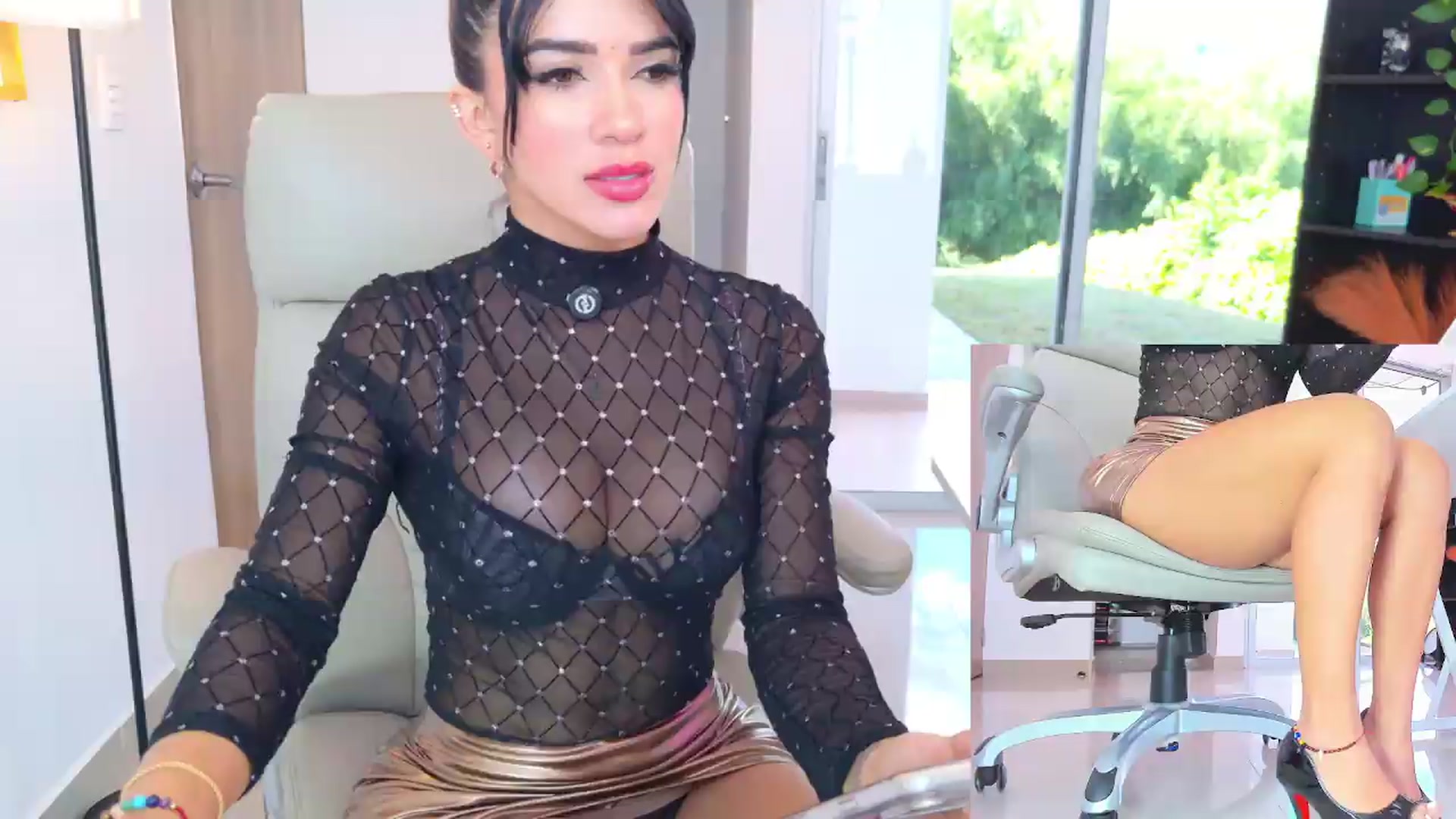 Gallery image thumbnail from KIMBERLY___'s myfreecams stream on, 06/11/2026, 22:19 image 3 of 20