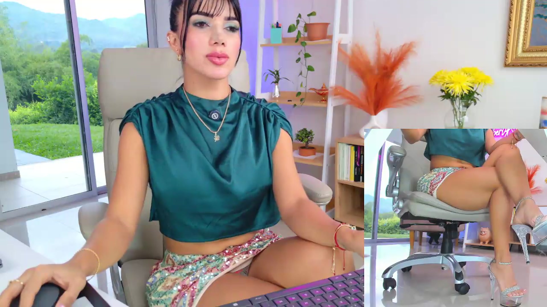 Gallery image thumbnail from KIMBERLY___'s myfreecams stream on, 07/18/2026, 20:32 image 12 of 20