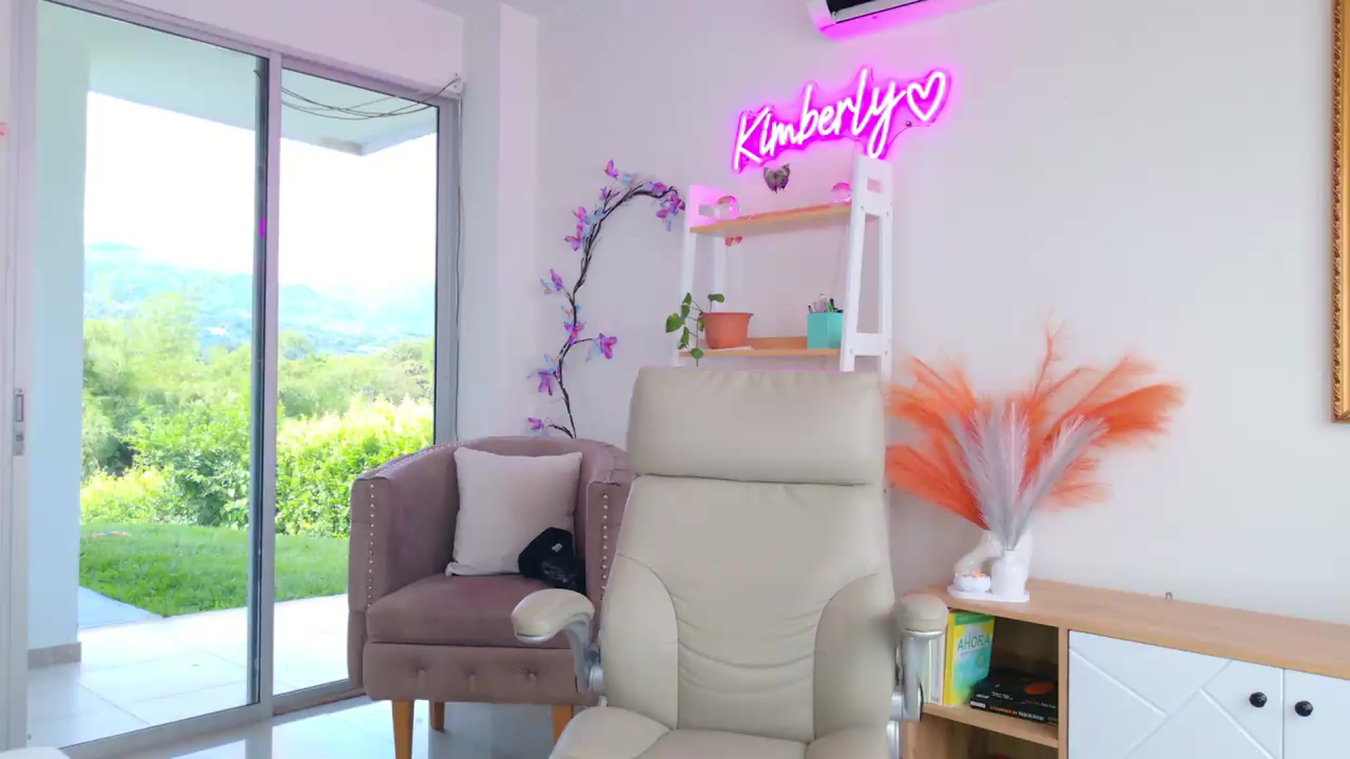 Gallery image thumbnail from KIMBERLY___'s myfreecams stream on, 07/30/2026, 20:28 image 10 of 20