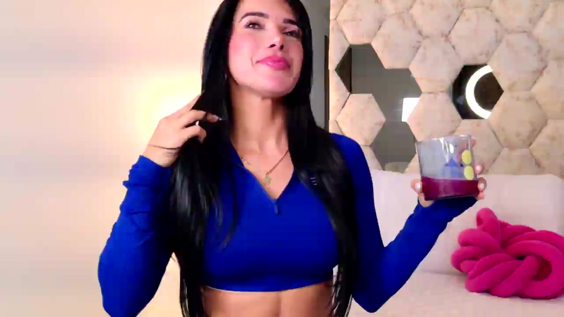 Gallery image thumbnail from KIMBERLY___'s myfreecams stream on, 08/18/2026, 01:51 image 15 of 20