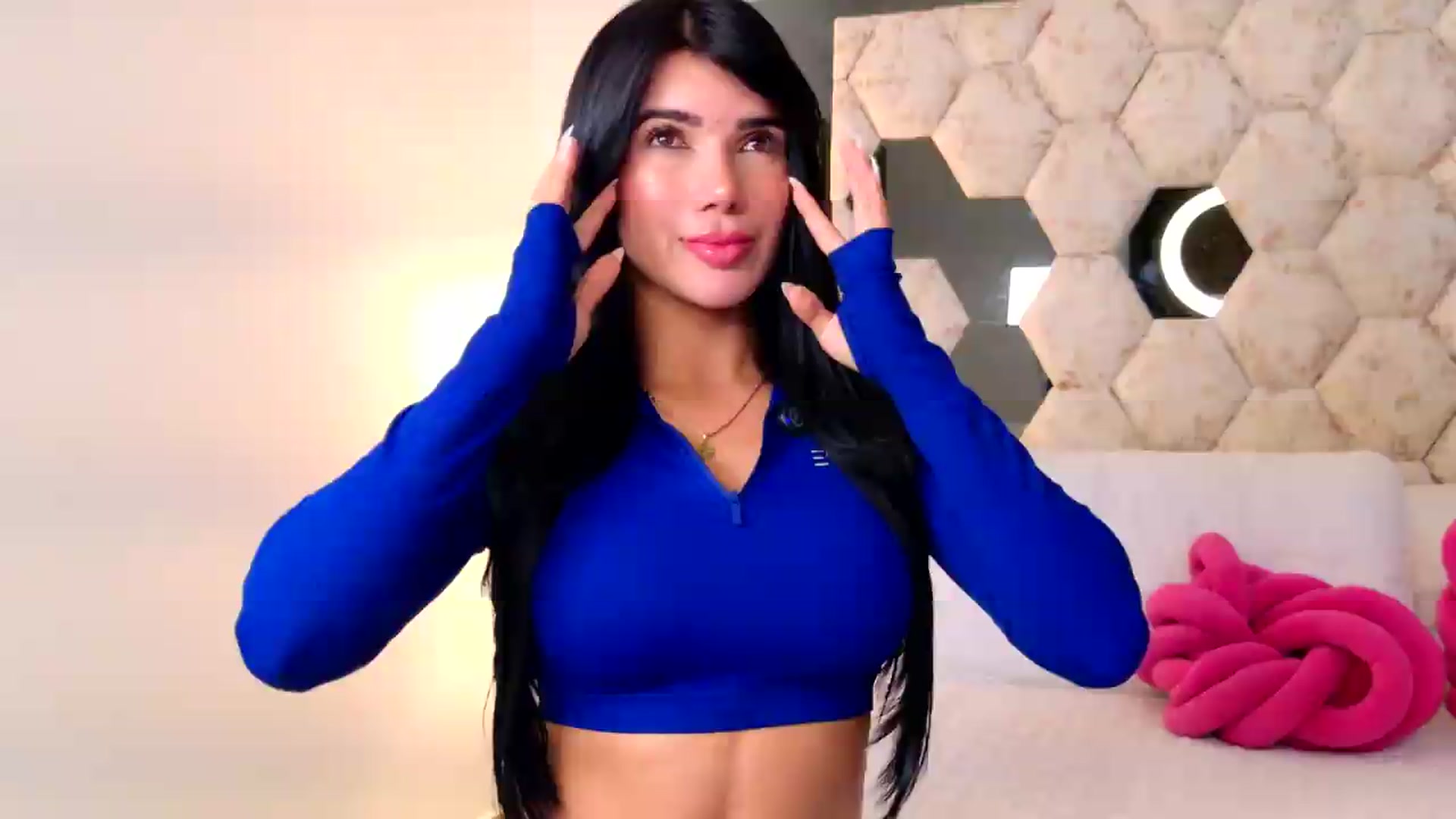 Gallery image thumbnail from KIMBERLY___'s myfreecams stream on, 08/18/2026, 01:51 image 4 of 20