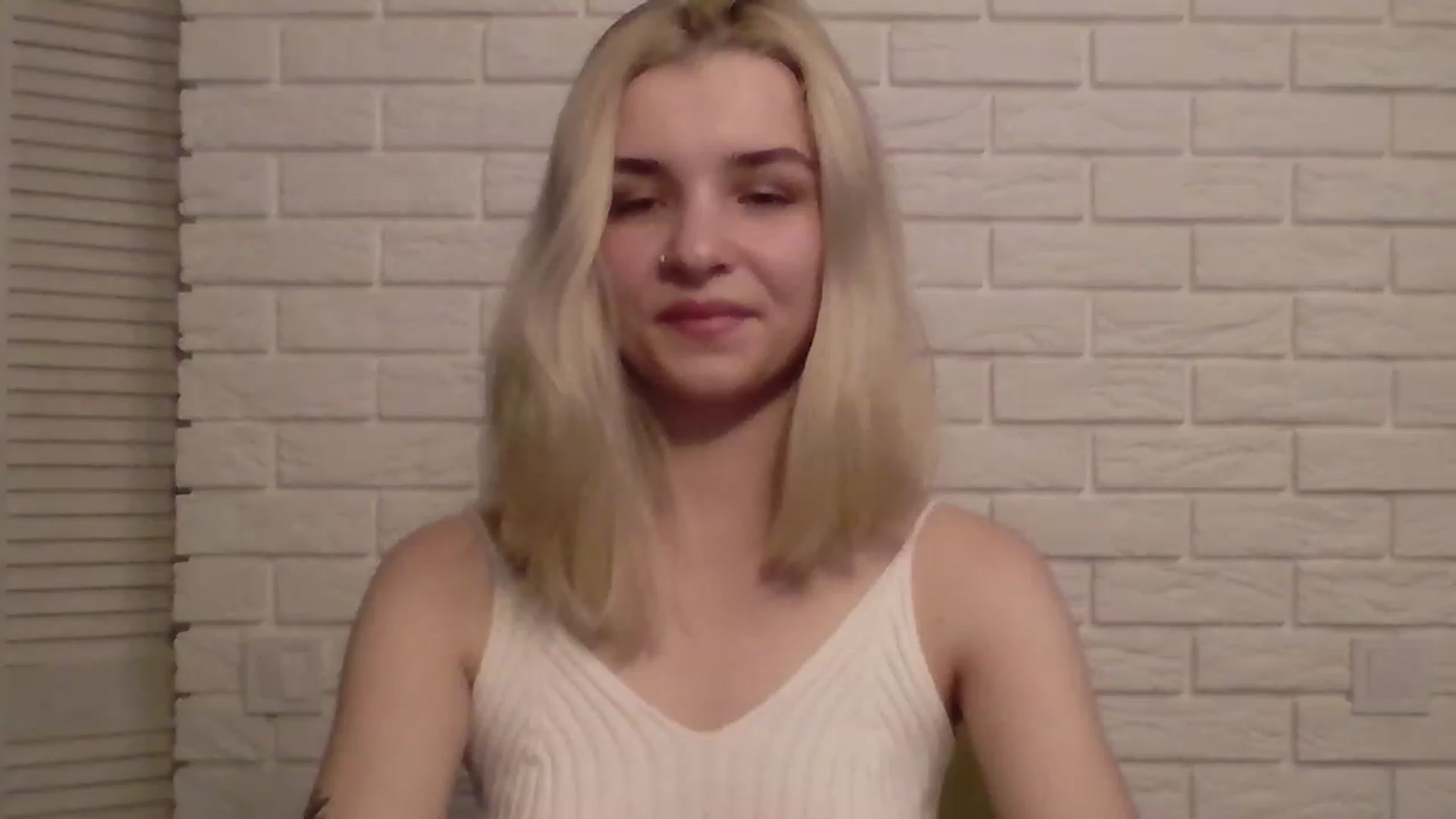Gallery image thumbnail from KISSFM103's myfreecams stream on, 05/24/2023, 19:03 image 12 of 20