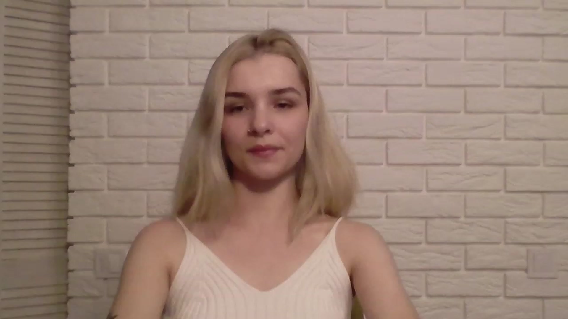 Gallery image thumbnail from KISSFM103's myfreecams stream on, 05/24/2023, 19:03 image 19 of 20