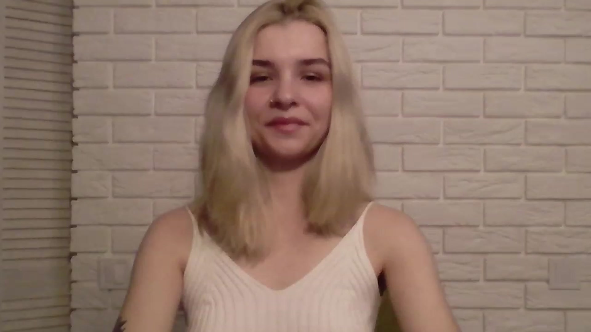 Gallery image thumbnail from KISSFM103's myfreecams stream on, 05/24/2023, 19:03 image 13 of 20
