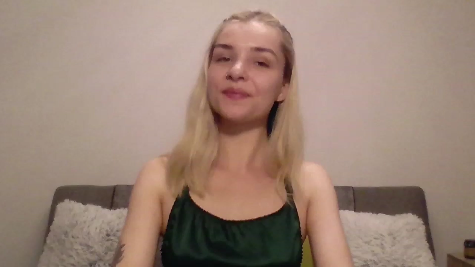 Gallery image thumbnail from KISSFM103's myfreecams stream on, 06/11/2023, 20:49 image 8 of 20