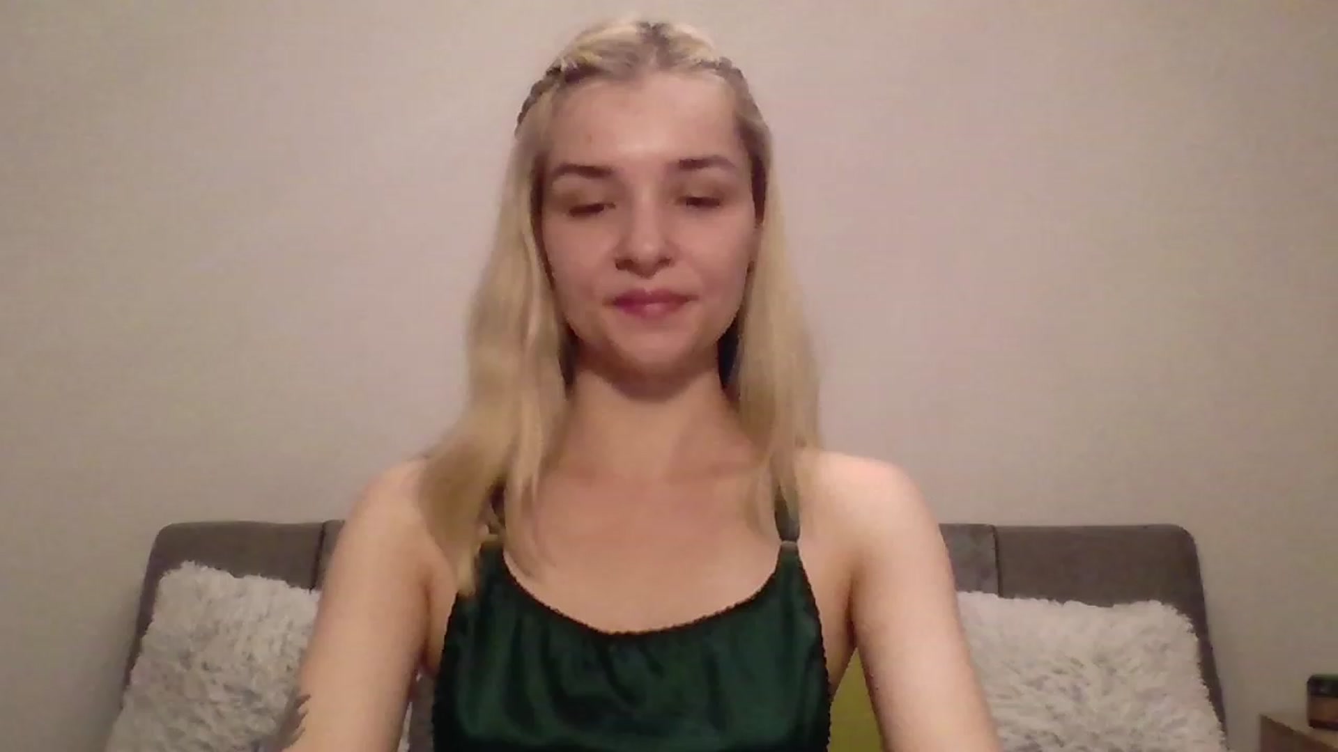 Gallery image thumbnail from KISSFM103's myfreecams stream on, 06/11/2023, 20:49 image 1 of 20