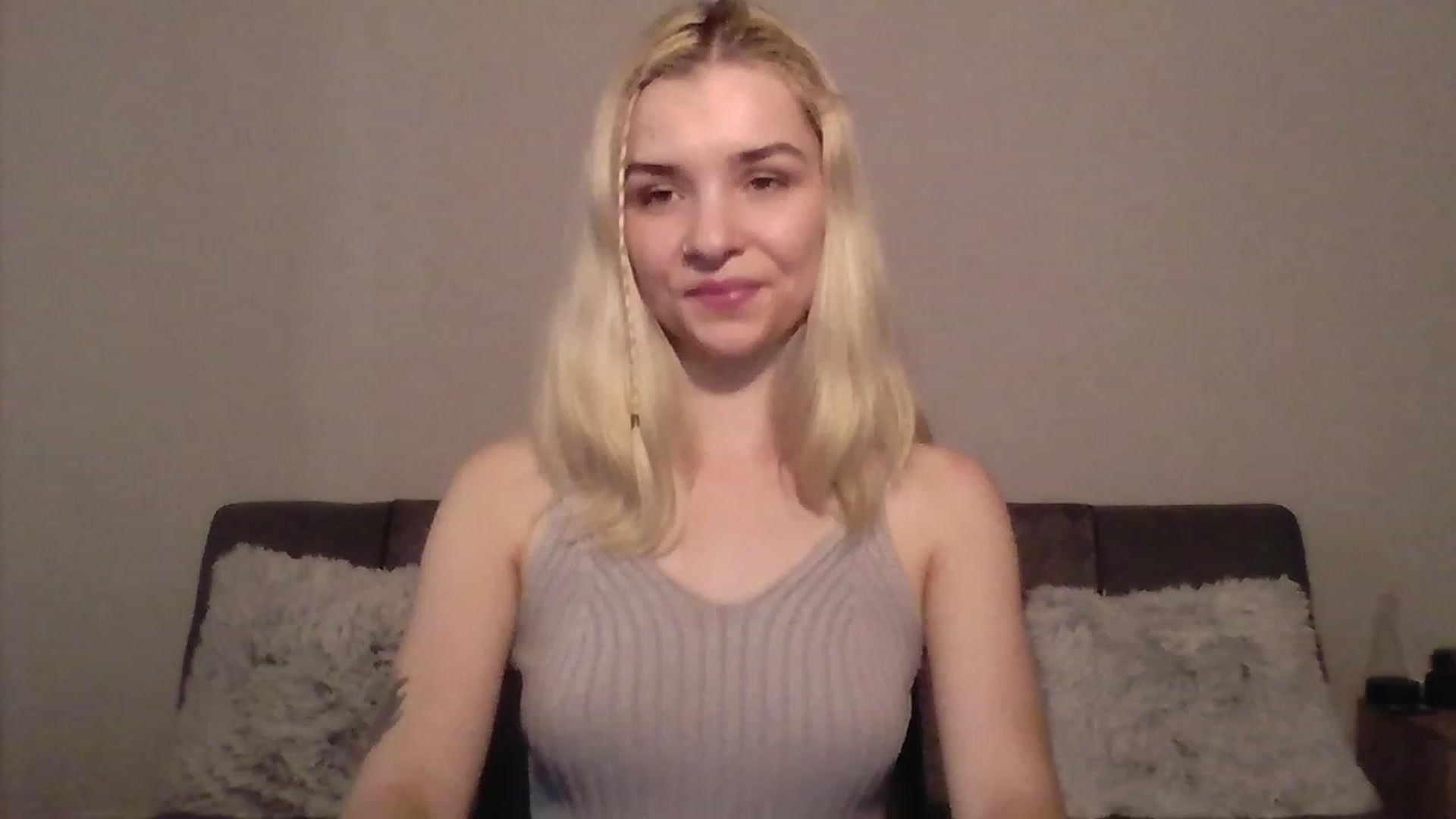Gallery image thumbnail from KISSFM103's myfreecams stream on, 06/16/2023, 15:07 image 19 of 20