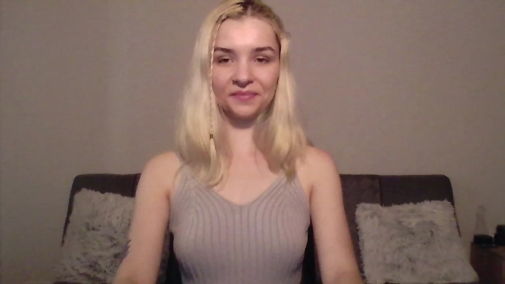 Gallery image thumbnail from KISSFM103's myfreecams stream on, 06/16/2023, 15:07 image 16 of 20