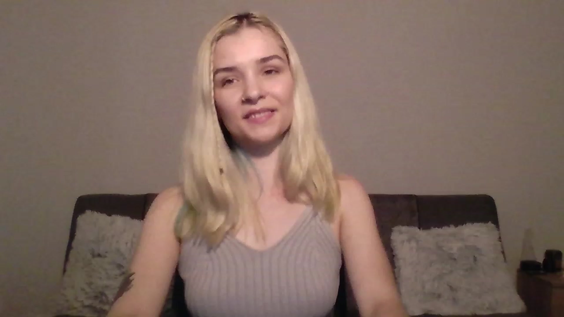 Gallery image thumbnail from KISSFM103's myfreecams stream on, 06/16/2023, 16:04 image 17 of 20