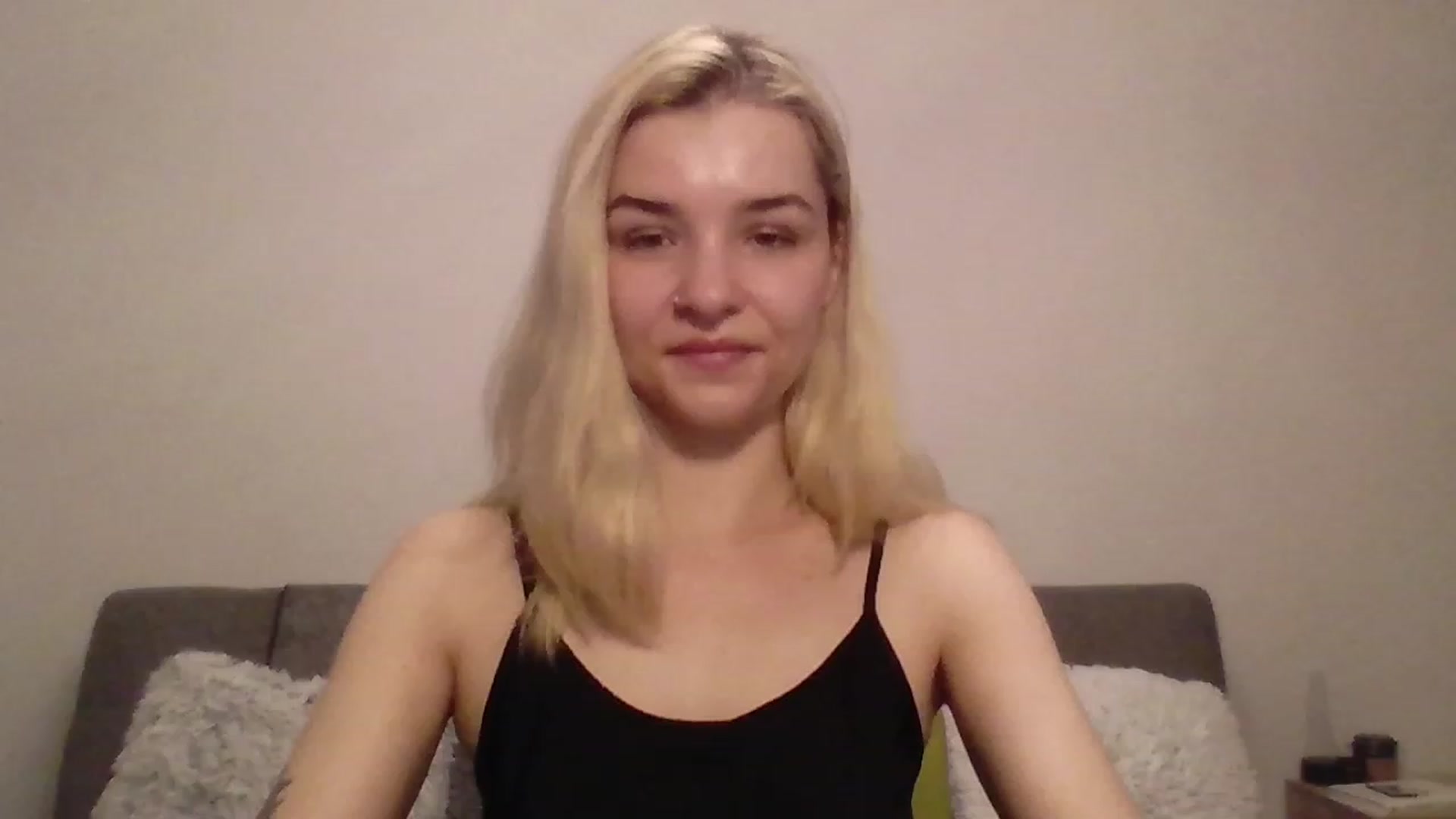 Gallery image thumbnail from KISSFM103's myfreecams stream on, 06/25/2023, 17:57 image 15 of 20