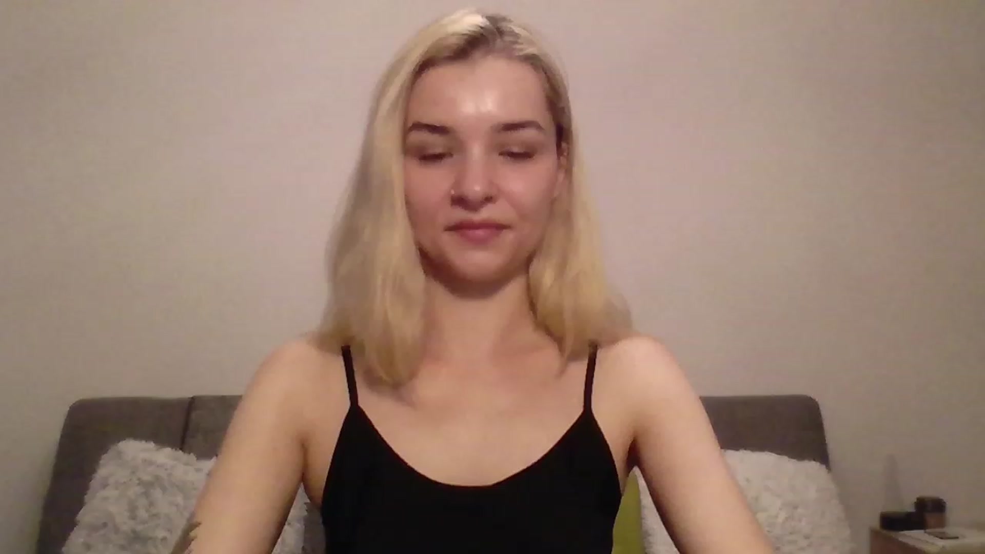 Gallery image thumbnail from KISSFM103's myfreecams stream on, 06/25/2023, 17:57 image 13 of 20
