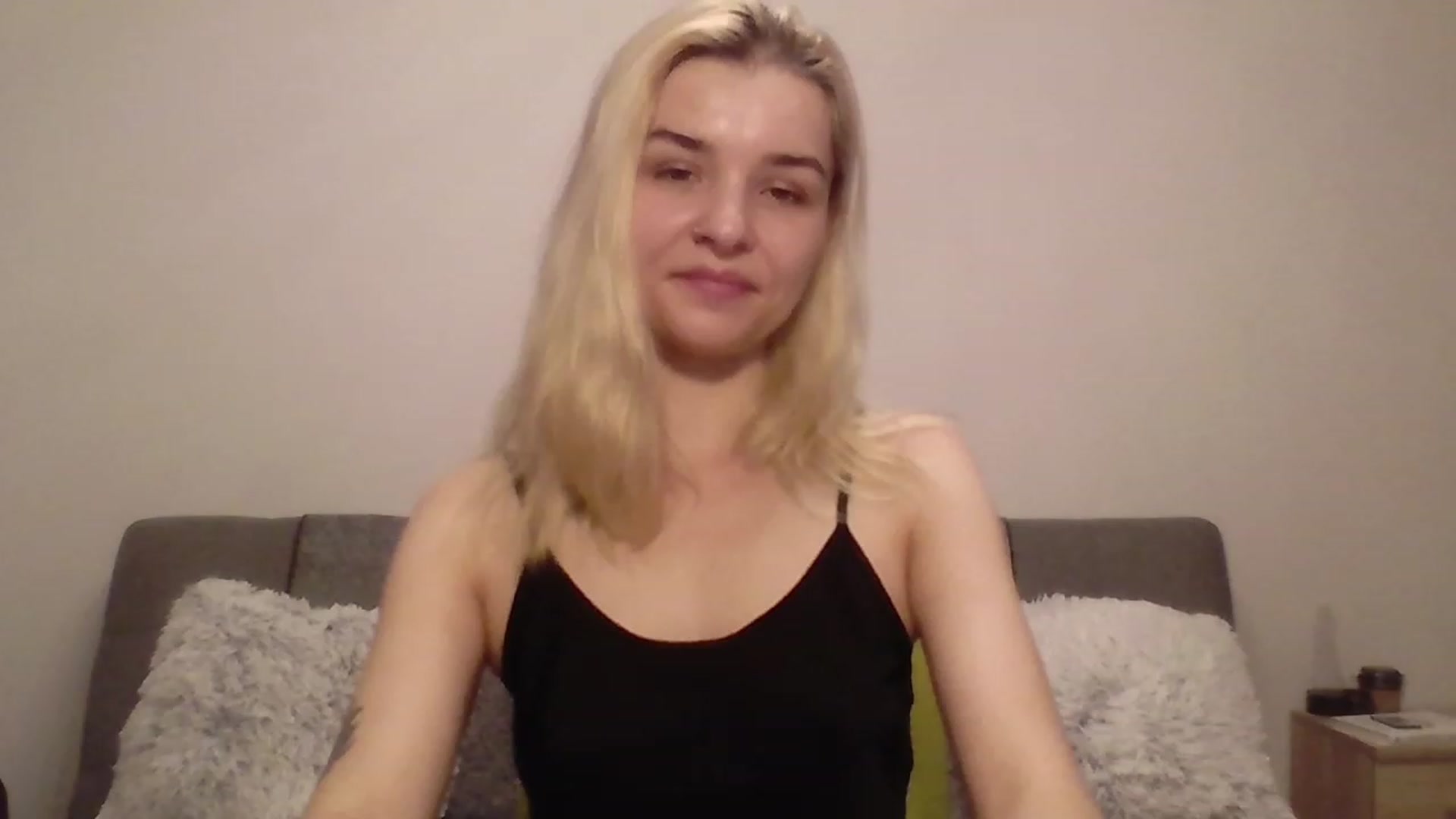 Gallery image thumbnail from KISSFM103's myfreecams stream on, 06/25/2023, 19:29 image 20 of 20