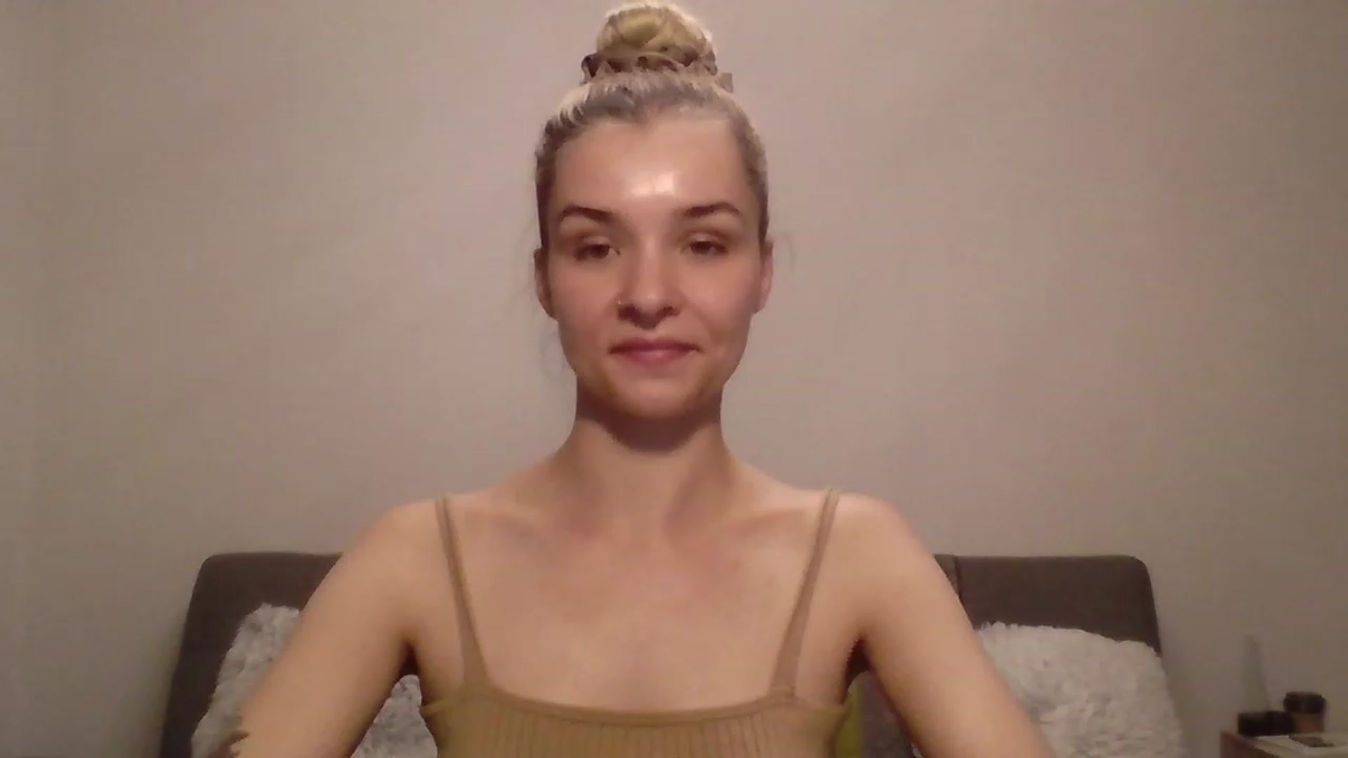Gallery image thumbnail from KISSFM103's myfreecams stream on, 06/26/2023, 18:18 image 7 of 20