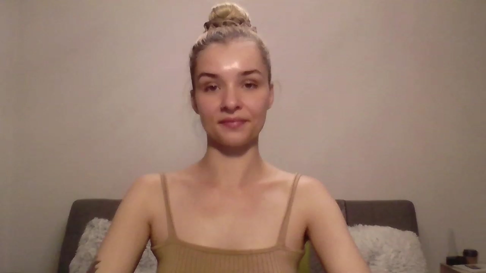 Gallery image thumbnail from KISSFM103's myfreecams stream on, 06/26/2023, 18:18 image 6 of 20