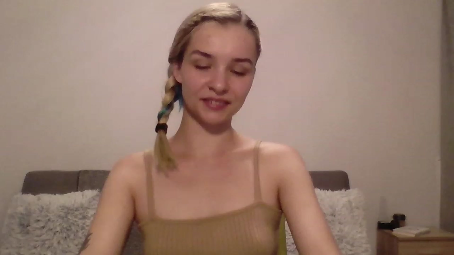 Gallery image thumbnail from KISSFM103's myfreecams stream on, 07/11/2023, 17:39 image 15 of 20