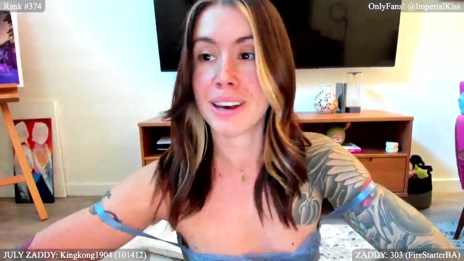 Gallery image thumbnail from KISSMESLOOTBA's myfreecams stream on, 07/02/2024, 22:28 image 11 of 20