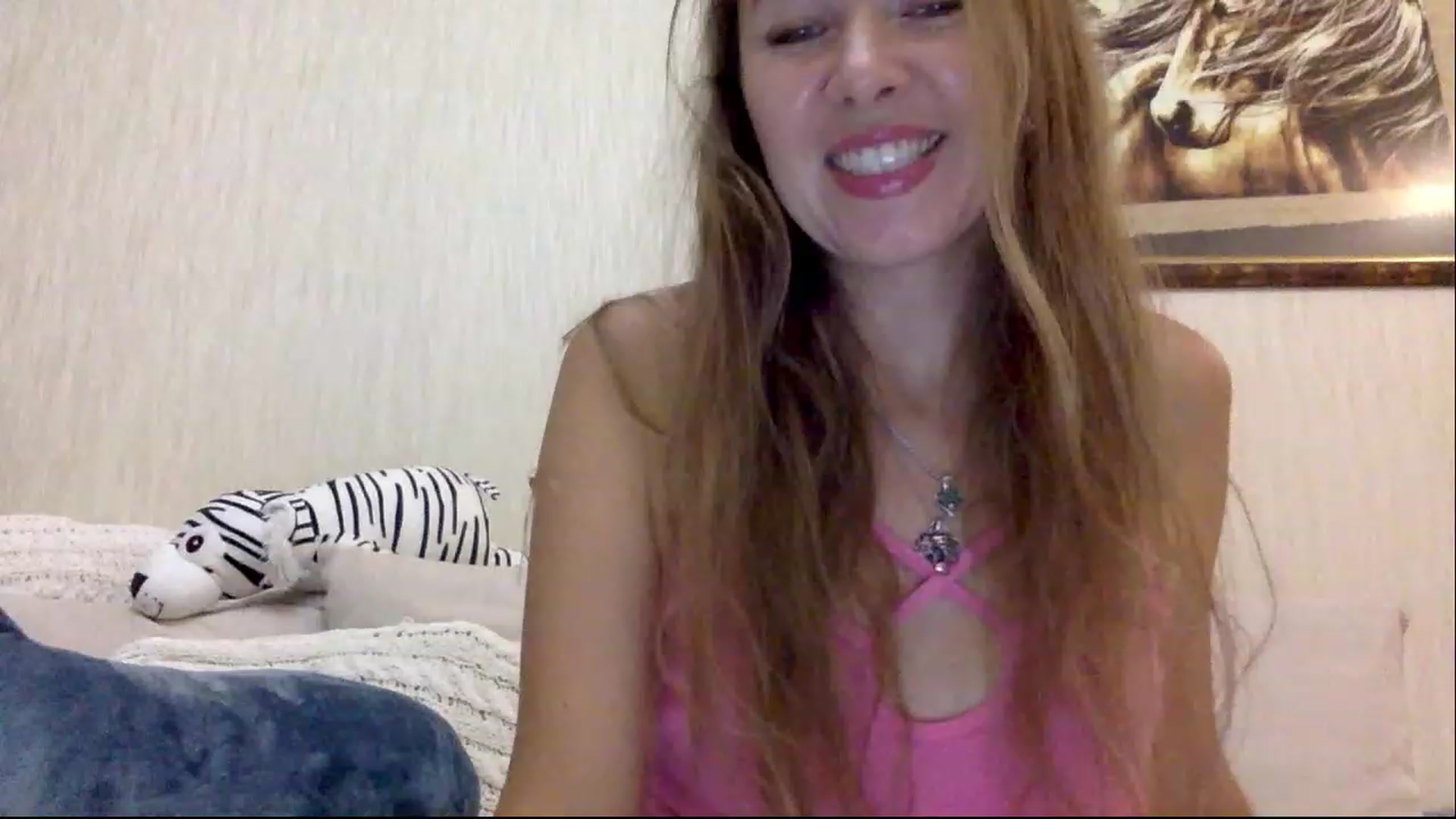 Gallery image thumbnail from KITTENGER's myfreecams stream on, 11/19/2022, 15:57 image 2 of 20