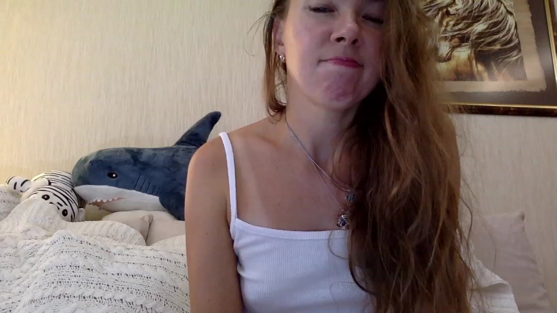 Gallery image thumbnail from KITTENGER's myfreecams stream on, 12/01/2022, 11:49 image 2 of 20