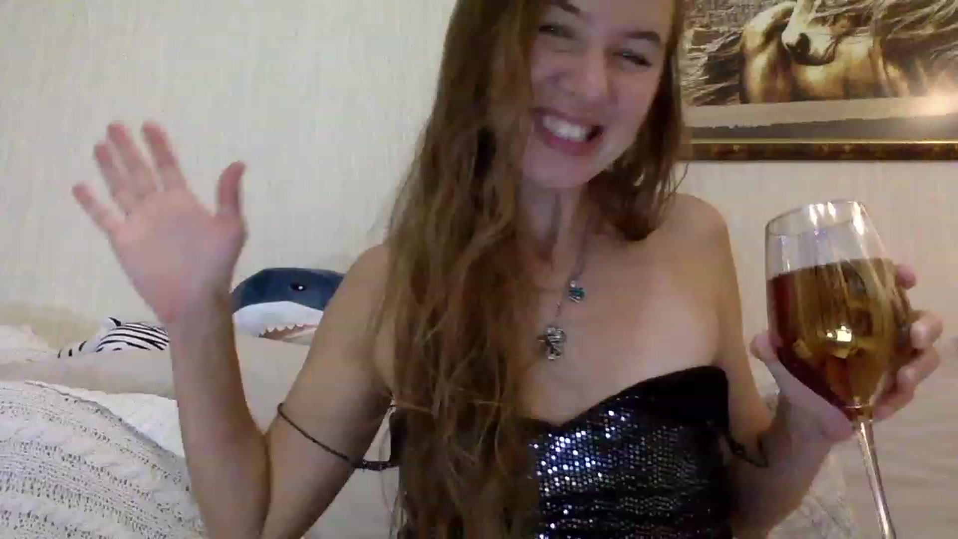 Gallery image thumbnail from KITTENGER's myfreecams stream on, 12/25/2022, 24:04 image 15 of 20