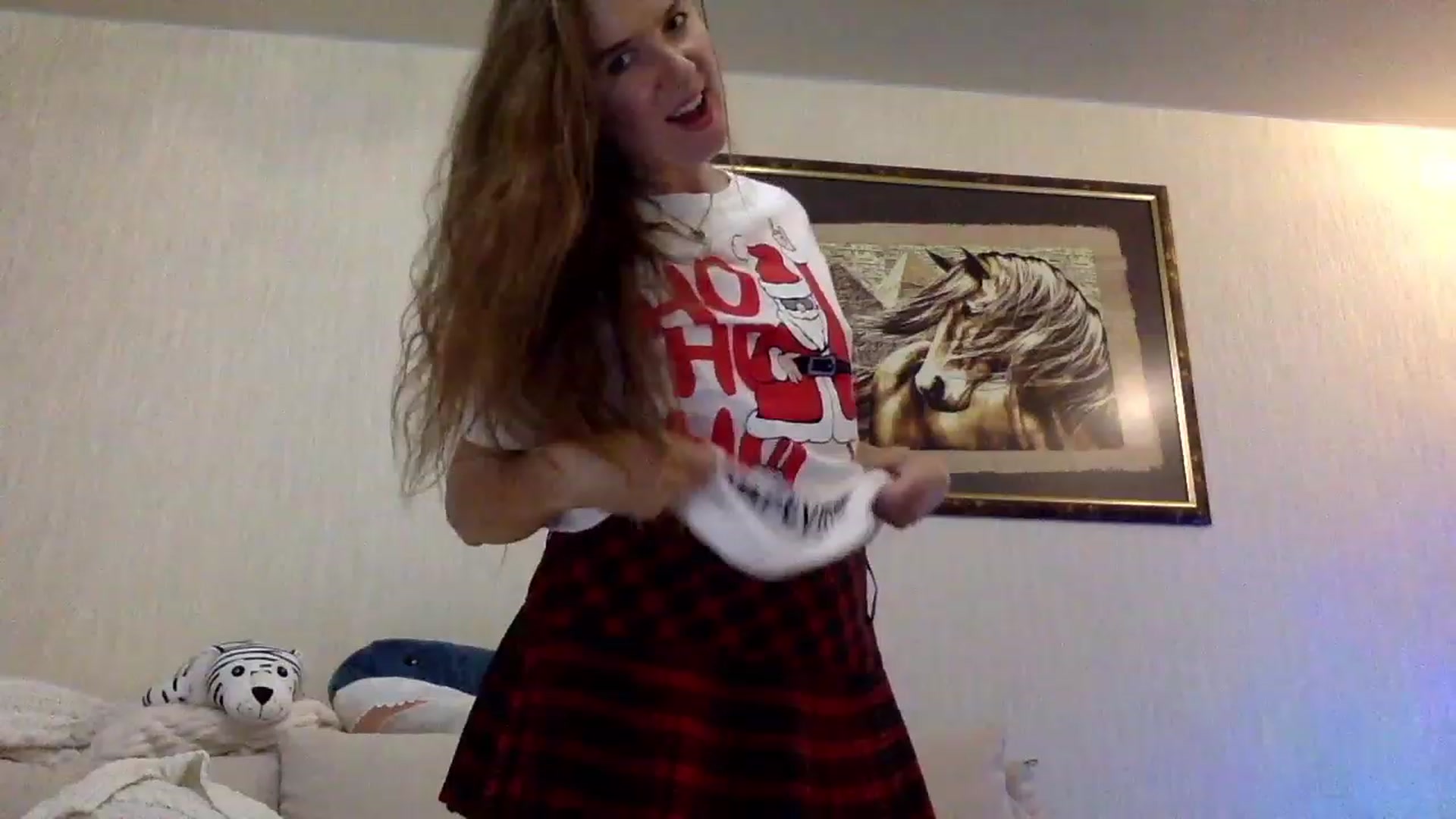 Gallery image thumbnail from KITTENGER's myfreecams stream on, 01/02/2023, 13:00 image 9 of 20