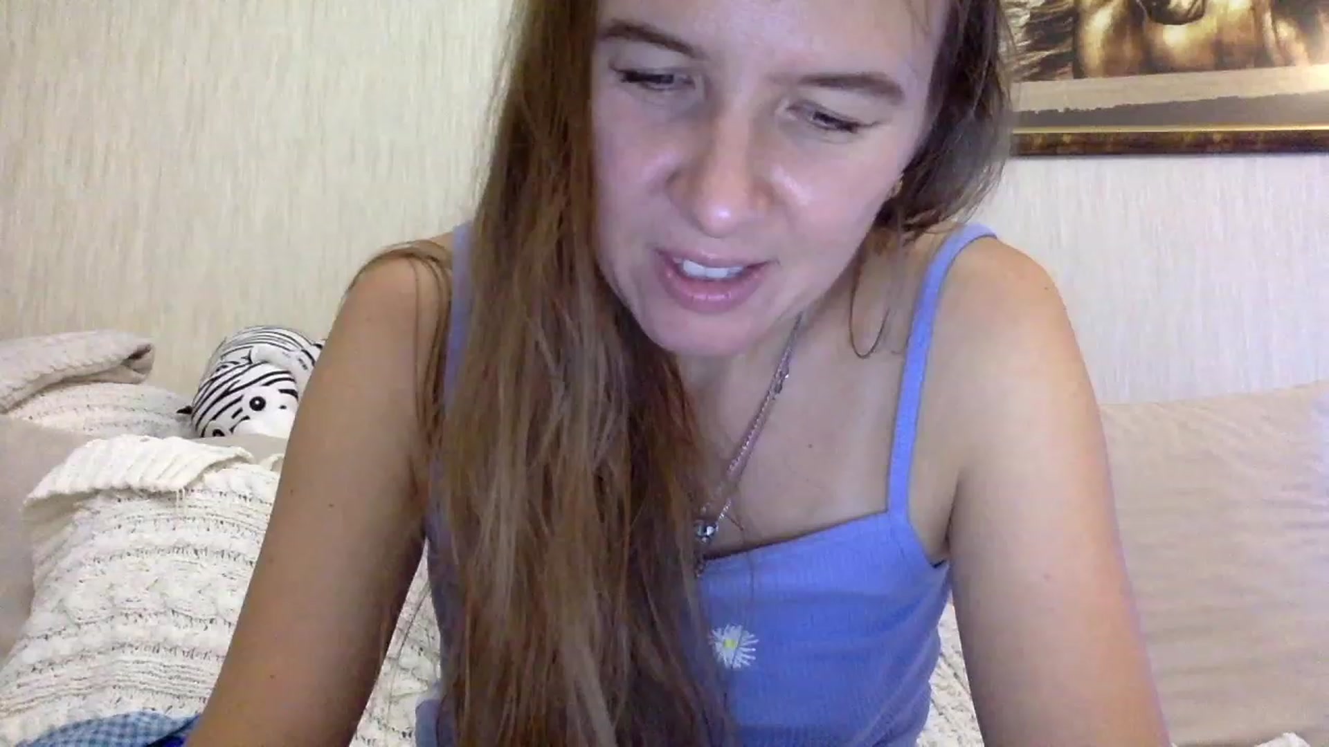 Gallery image thumbnail from KITTENGER's myfreecams stream on, 01/03/2023, 14:34 image 12 of 20