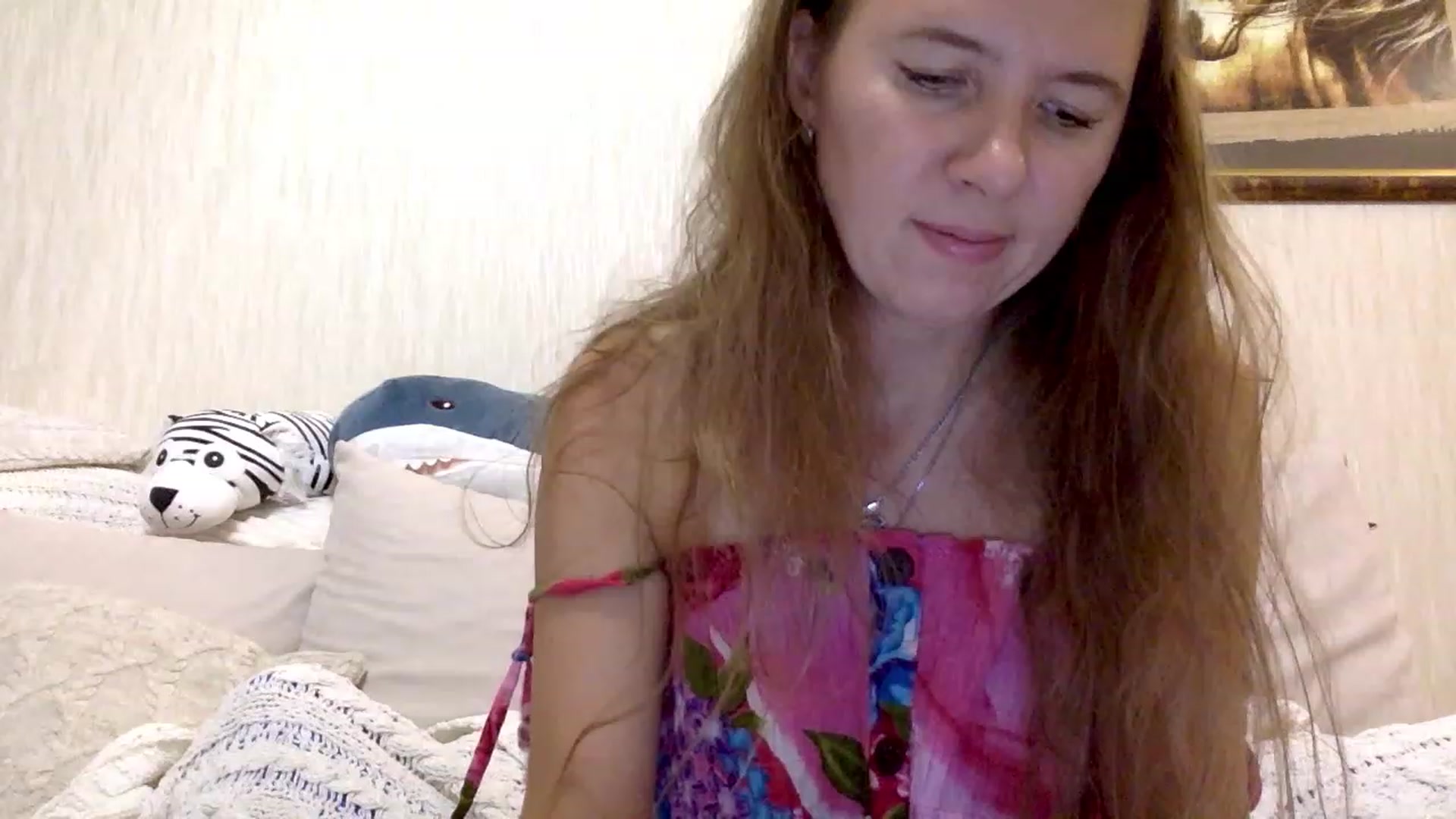 Gallery image thumbnail from KITTENGER's myfreecams stream on, 03/06/2023, 16:05 image 8 of 20