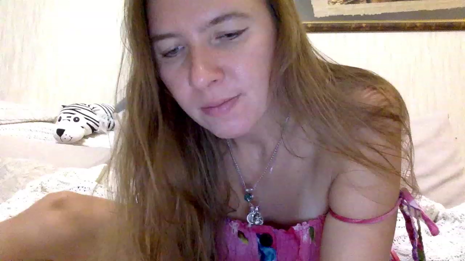 Gallery image thumbnail from KITTENGER's myfreecams stream on, 03/06/2023, 16:05 image 3 of 20