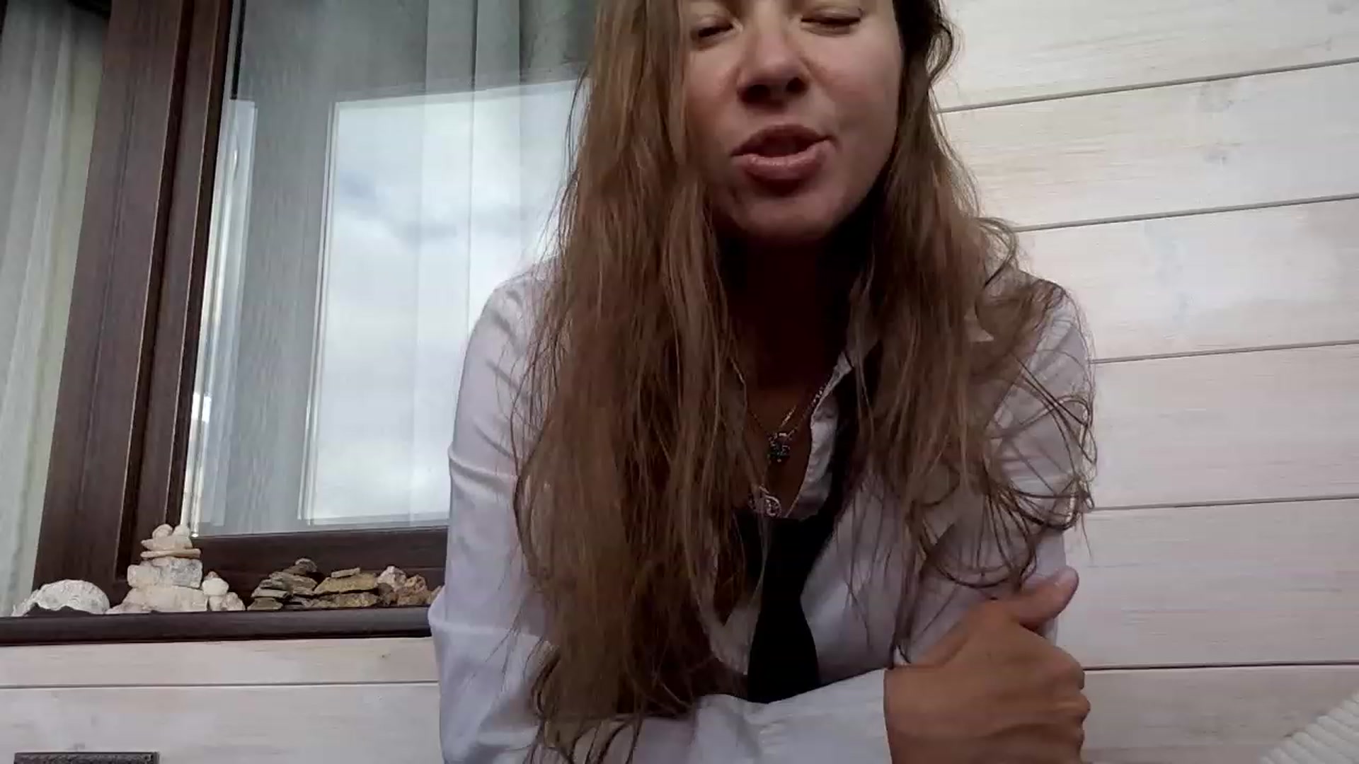 Gallery image thumbnail from KITTENGER's myfreecams stream on, 03/09/2023, 13:47 image 4 of 20