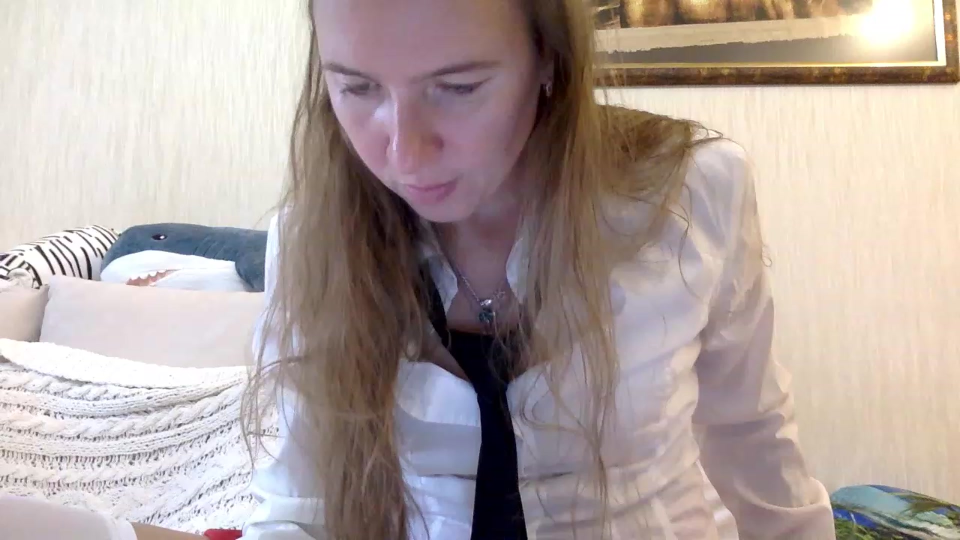 Gallery image thumbnail from KITTENGER's myfreecams stream on, 03/16/2023, 13:12 image 9 of 20