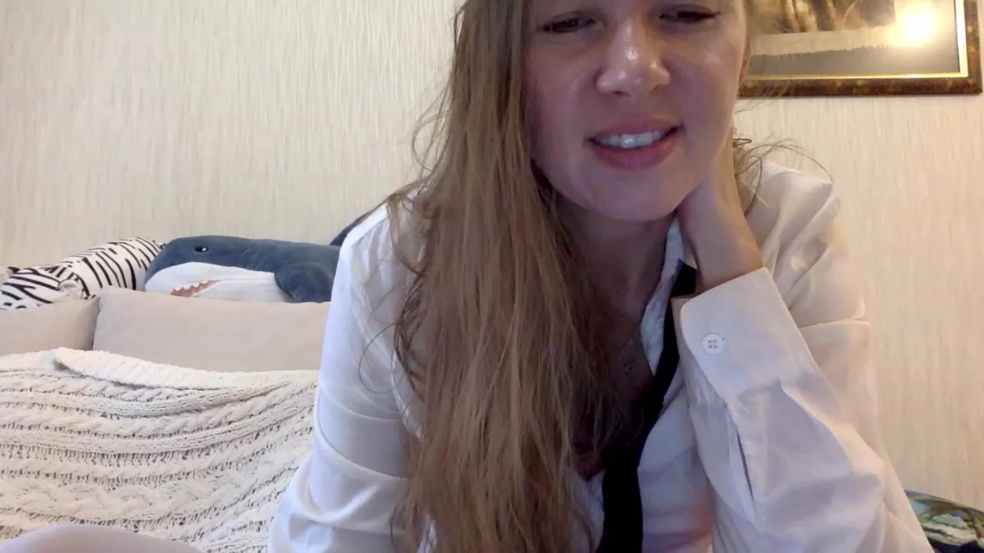 Gallery image thumbnail from KITTENGER's myfreecams stream on, 03/16/2023, 13:12 image 1 of 20