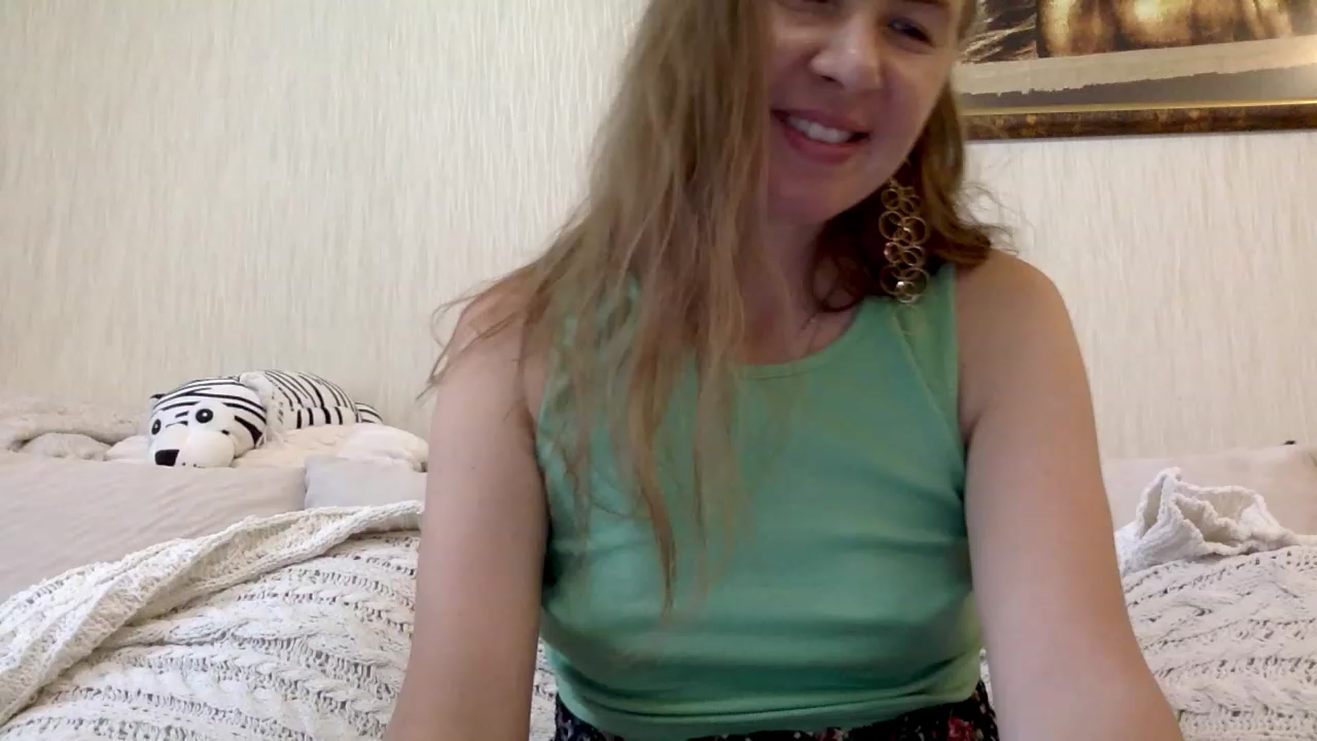 Gallery image thumbnail from KITTENGER's myfreecams stream on, 05/30/2023, 12:50 image 18 of 20