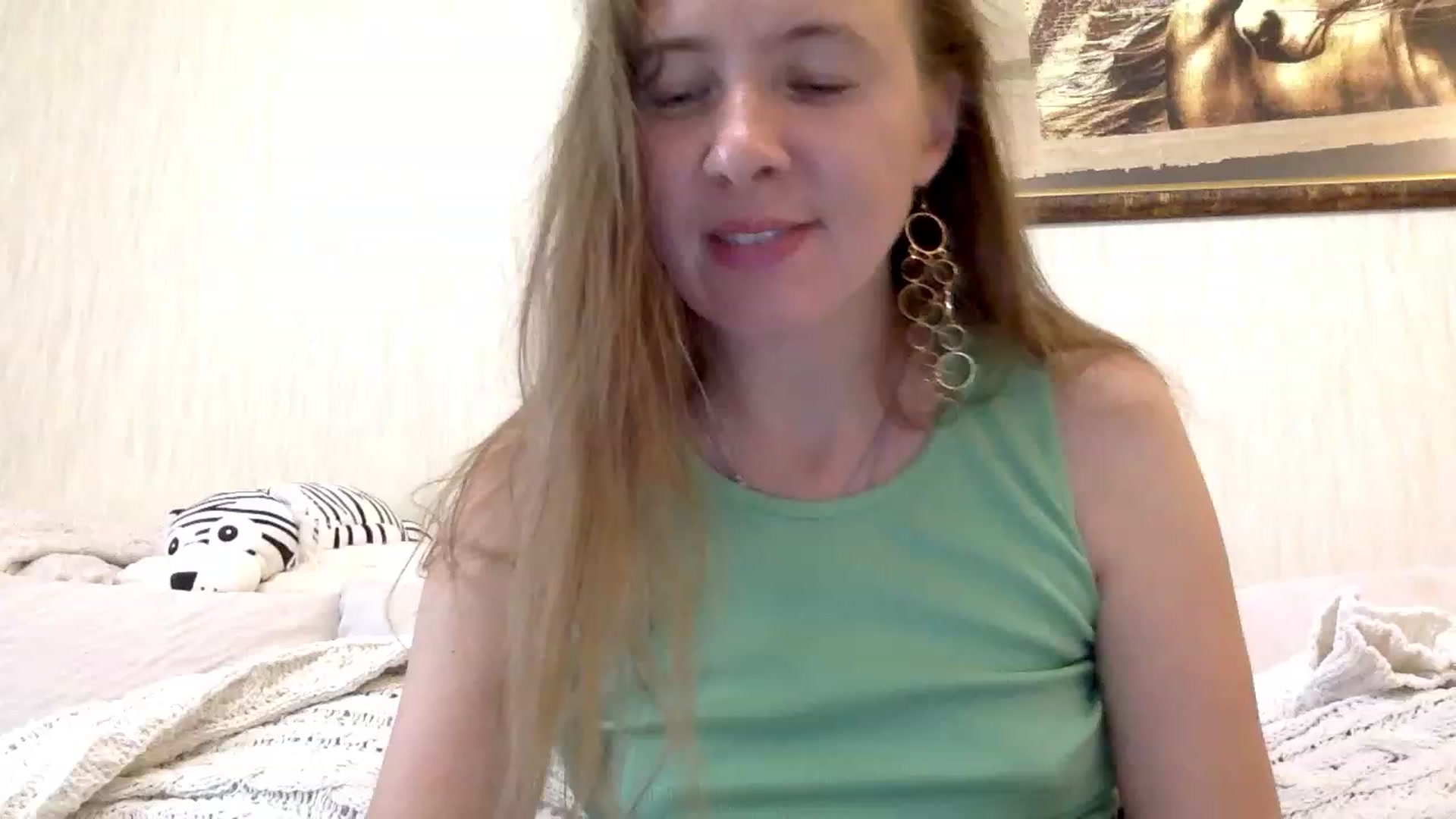 Gallery image thumbnail from KITTENGER's myfreecams stream on, 05/30/2023, 12:50 image 20 of 20