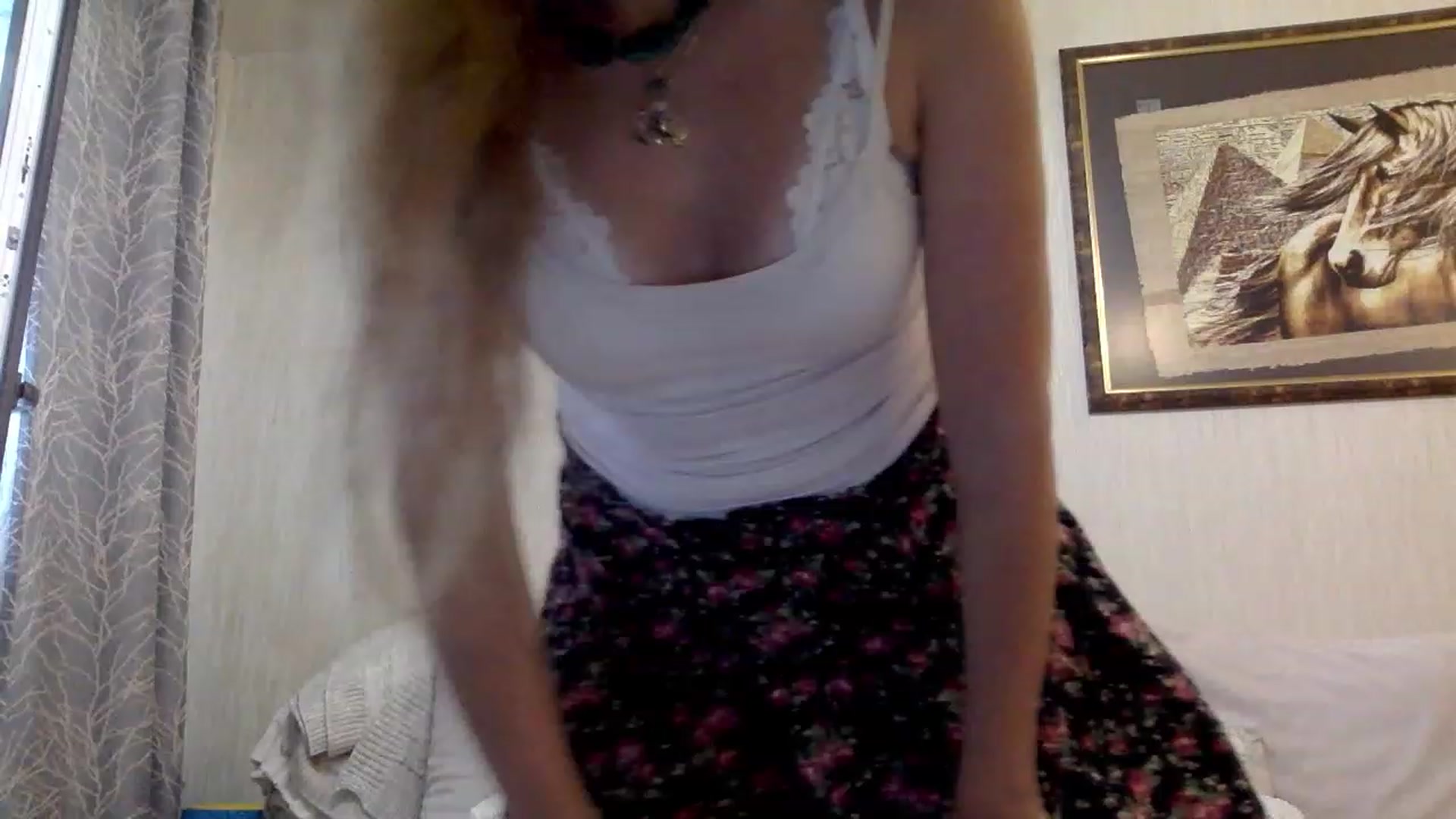 Gallery image thumbnail from KITTENGER's myfreecams stream on, 06/03/2023, 13:32 image 4 of 20