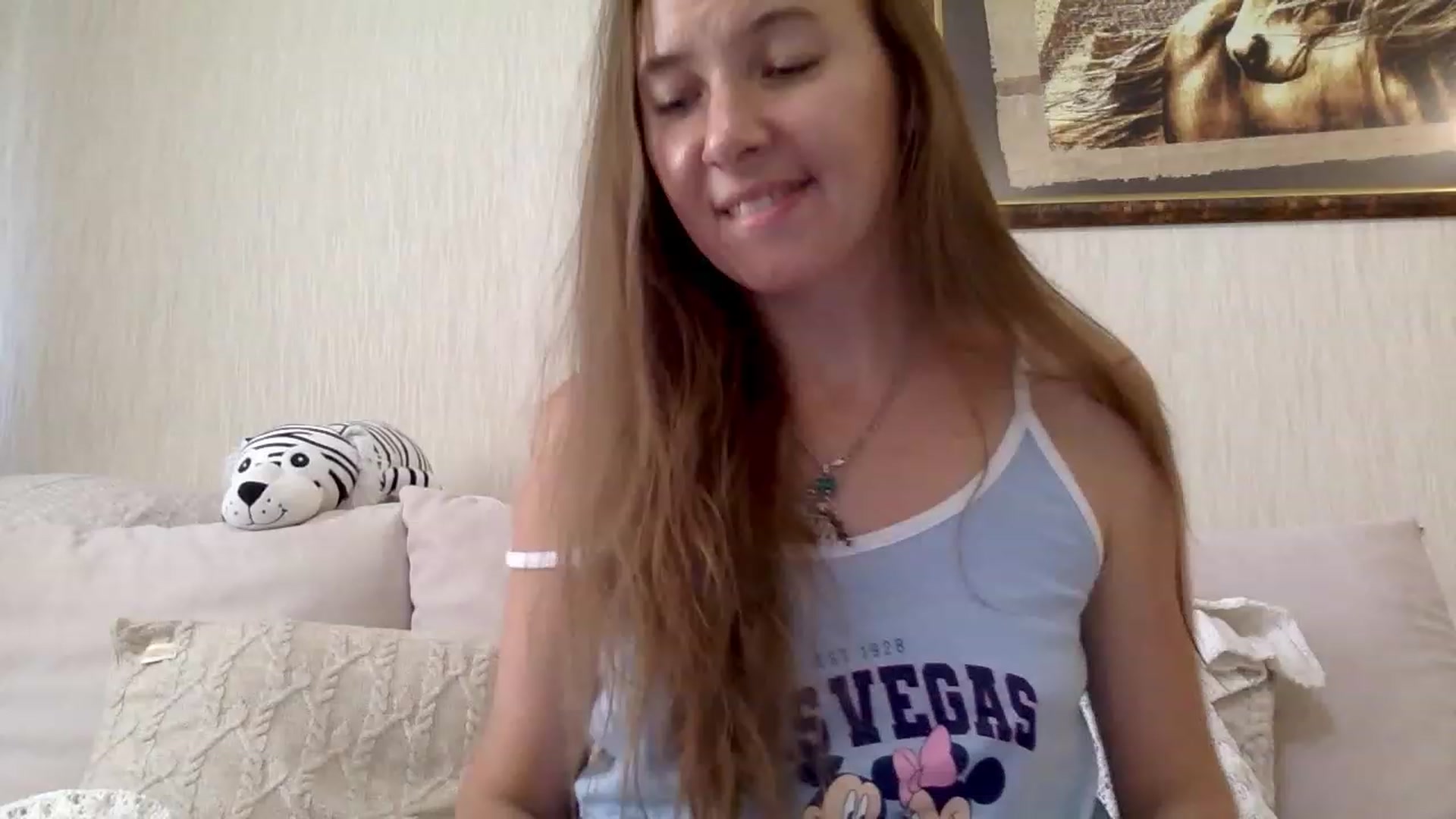 Gallery image thumbnail from KITTENGER's myfreecams stream on, 06/09/2023, 16:43 image 1 of 20