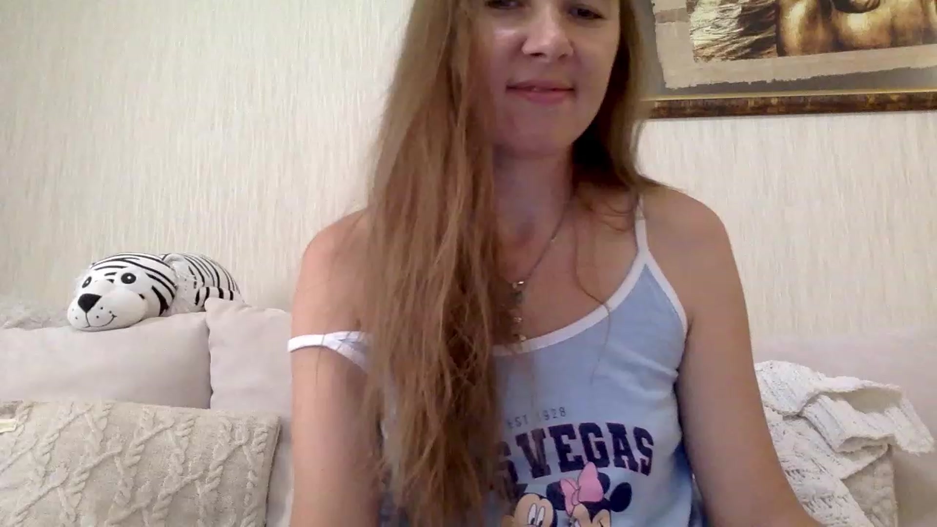 Gallery image thumbnail from KITTENGER's myfreecams stream on, 06/09/2023, 16:43 image 14 of 20