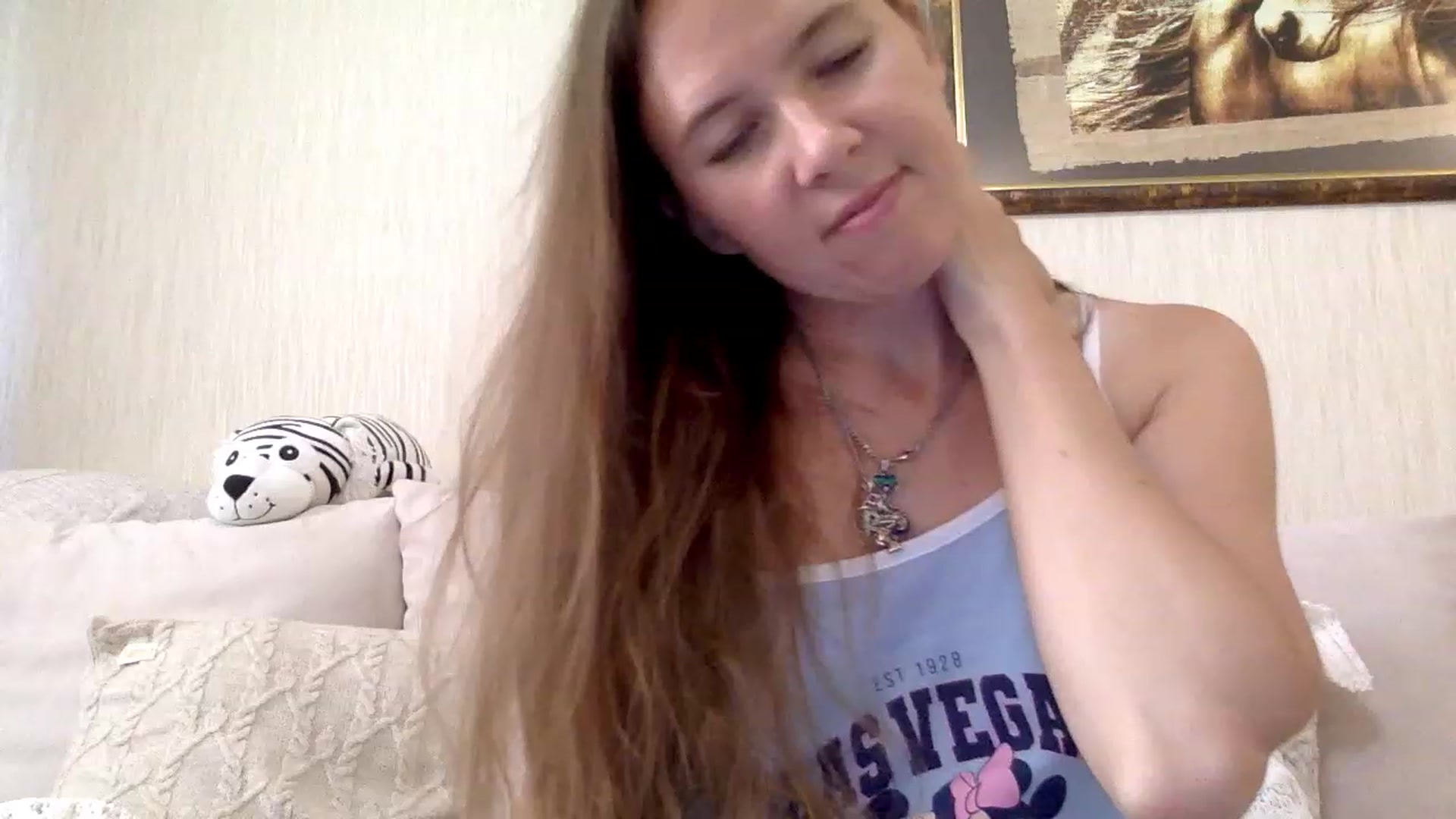 Gallery image thumbnail from KITTENGER's myfreecams stream on, 06/09/2023, 16:43 image 9 of 20