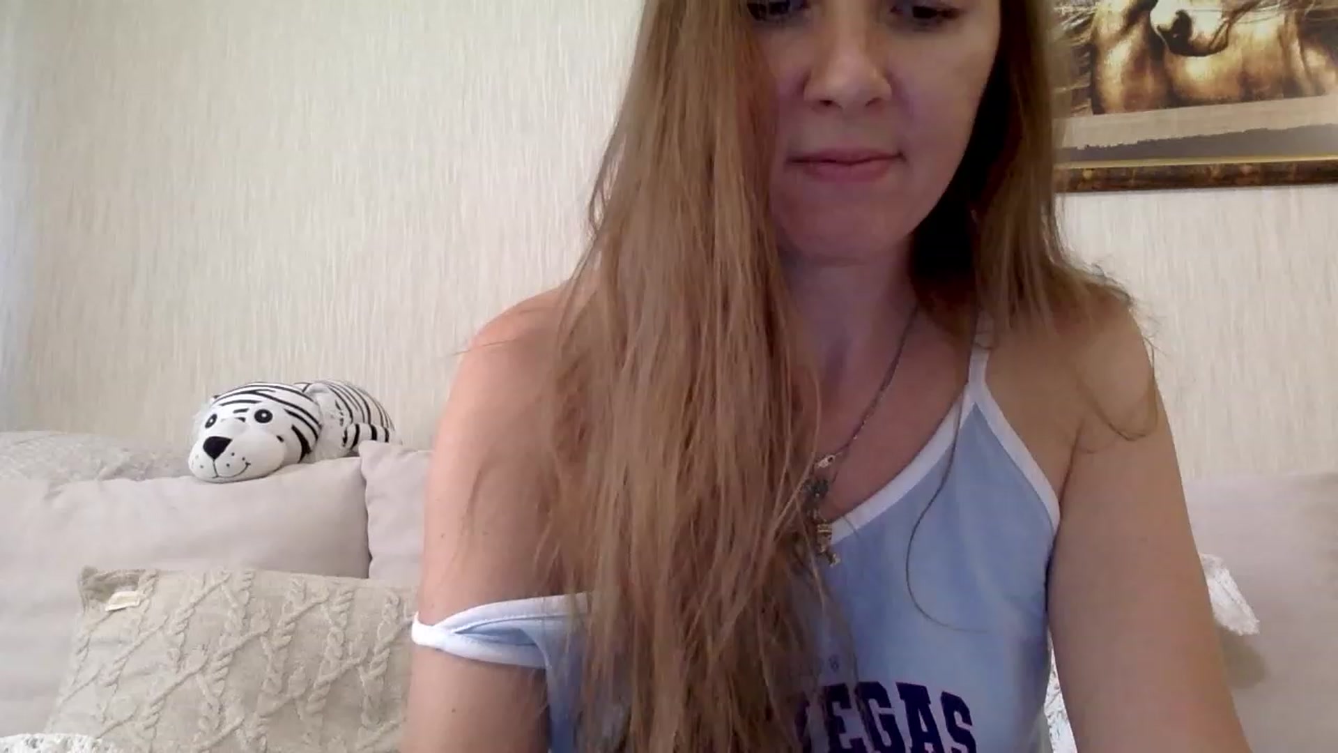 Gallery image thumbnail from KITTENGER's myfreecams stream on, 06/09/2023, 16:43 image 6 of 20