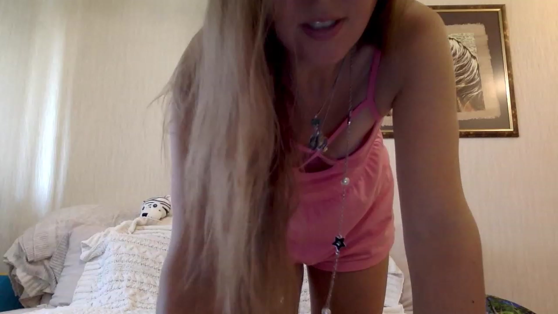 Gallery image thumbnail from KITTENGER's myfreecams stream on, 06/12/2023, 11:24 image 16 of 20