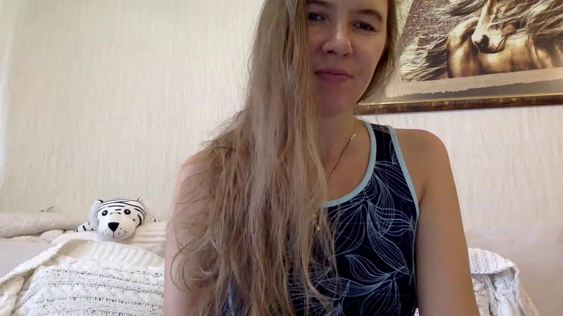 Gallery image thumbnail from KITTENGER's myfreecams stream on, 07/03/2023, 12:00 image 3 of 20