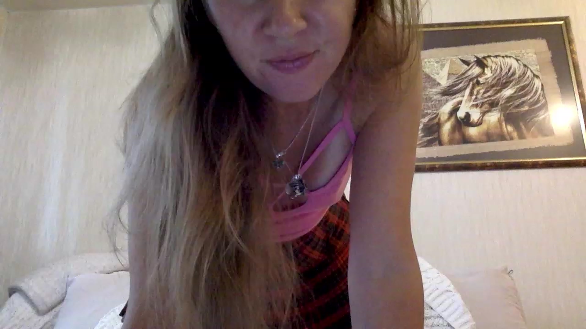 Gallery image thumbnail from KITTENGER's myfreecams stream on, 07/12/2023, 12:17 image 3 of 20
