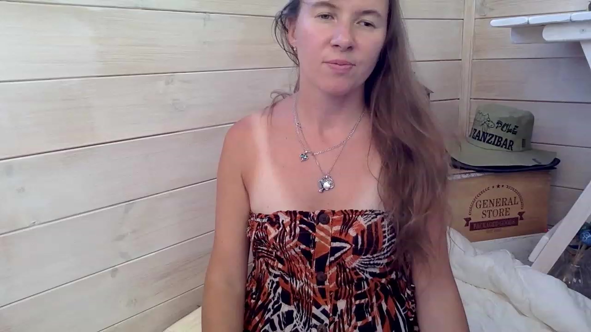 Gallery image thumbnail from KITTENGER's myfreecams stream on, 08/16/2023, 16:18 image 16 of 20