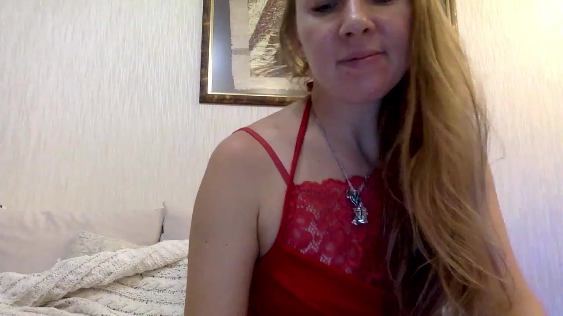 Gallery image thumbnail from KITTENGER's myfreecams stream on, 01/01/2024, 13:31 image 9 of 20
