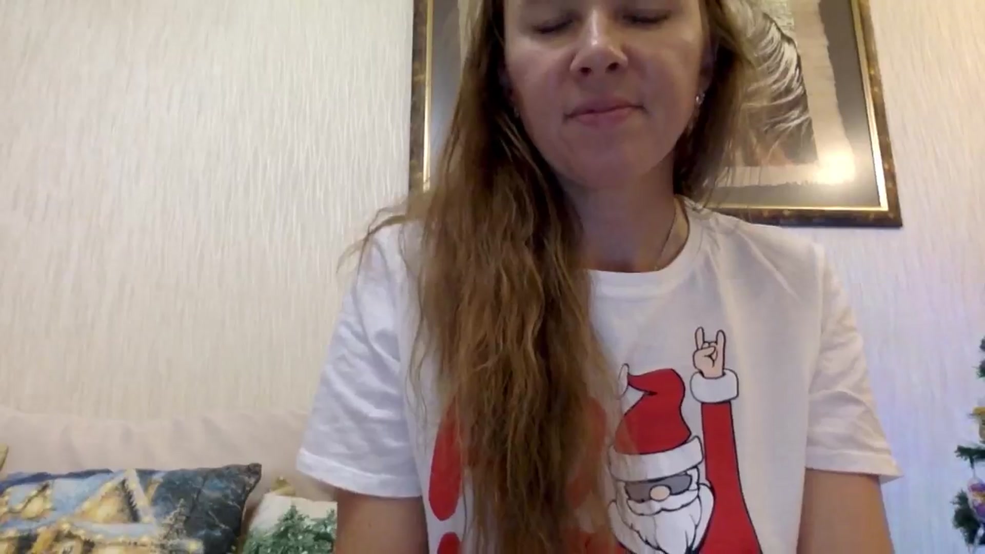 Gallery image thumbnail from KITTENGER's myfreecams stream on, 12/25/2024, 12:23 image 18 of 20
