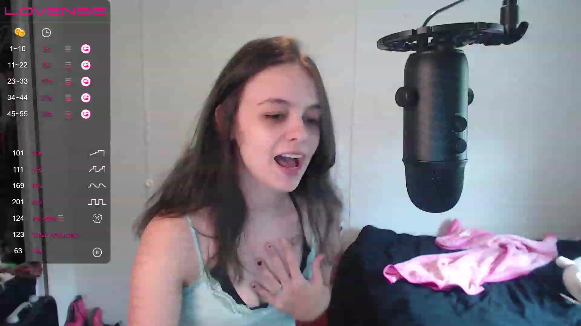 Gallery image thumbnail from KKayKitten's myfreecams stream on, 08/03/2023, 18:46 image 18 of 20
