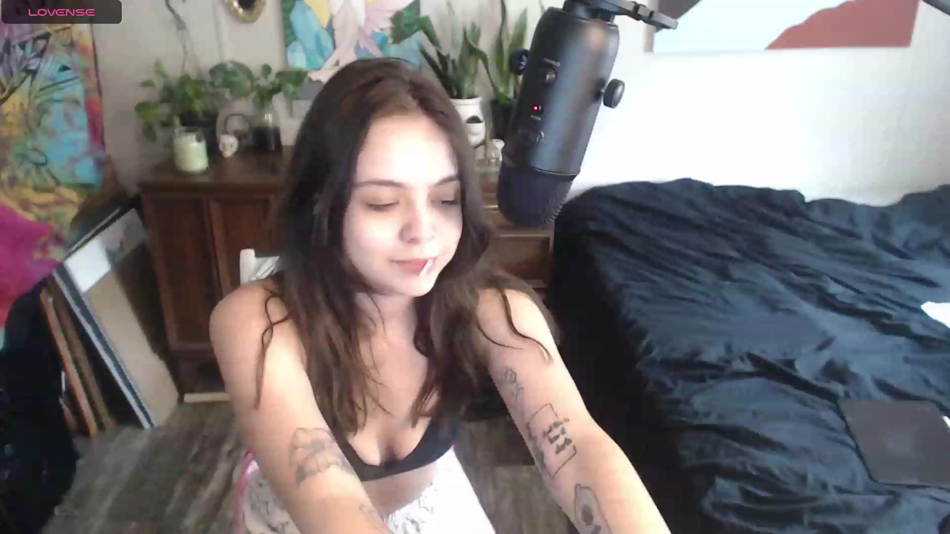 Gallery image thumbnail from KKayKitten's myfreecams stream on, 09/11/2023, 20:59 image 5 of 20