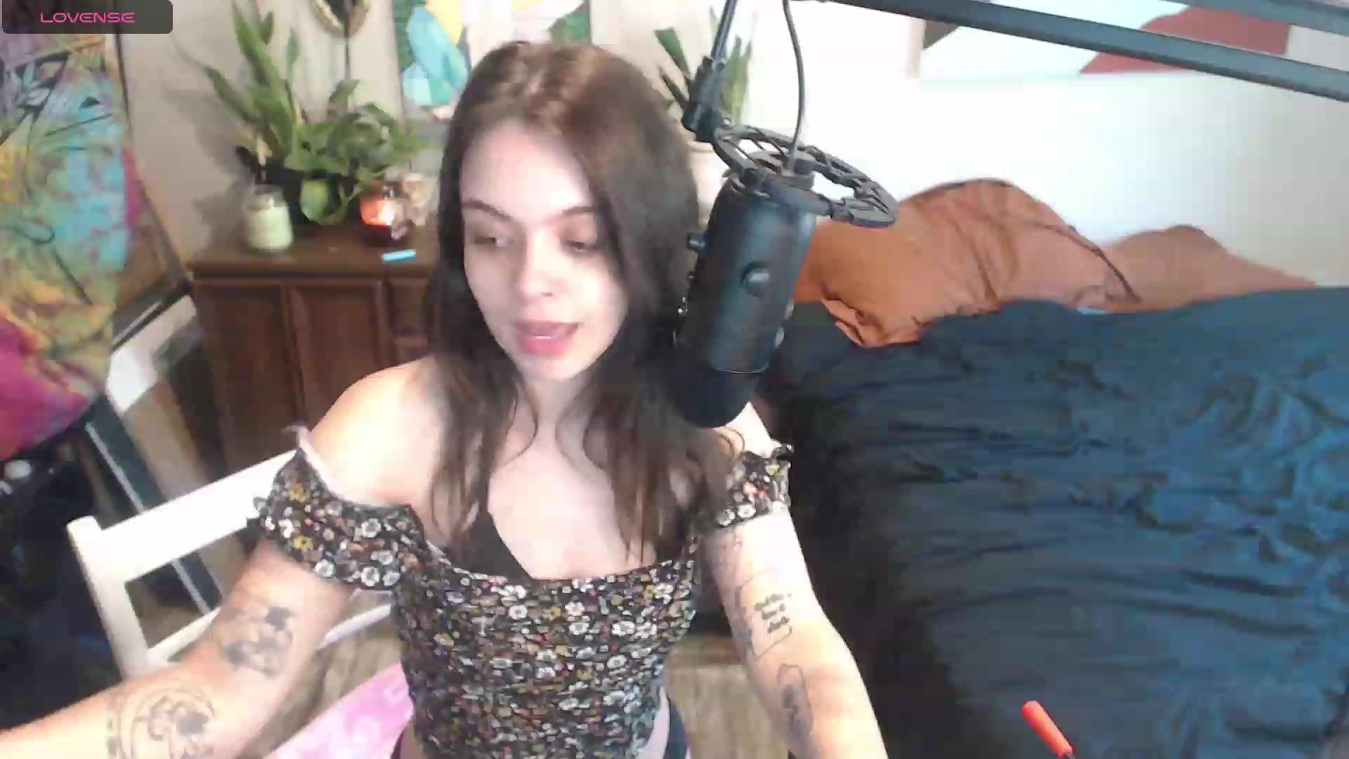 Gallery image thumbnail from KKayKitten's myfreecams stream on, 09/13/2023, 19:17 image 6 of 20